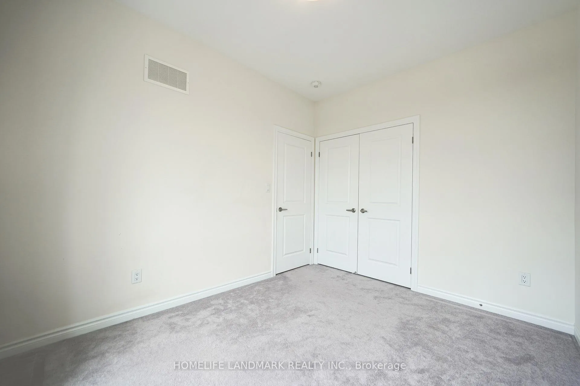 Photo 38 of 24 Fred Wolstenholme Drive, Markham, Victoria Square — HOMEH