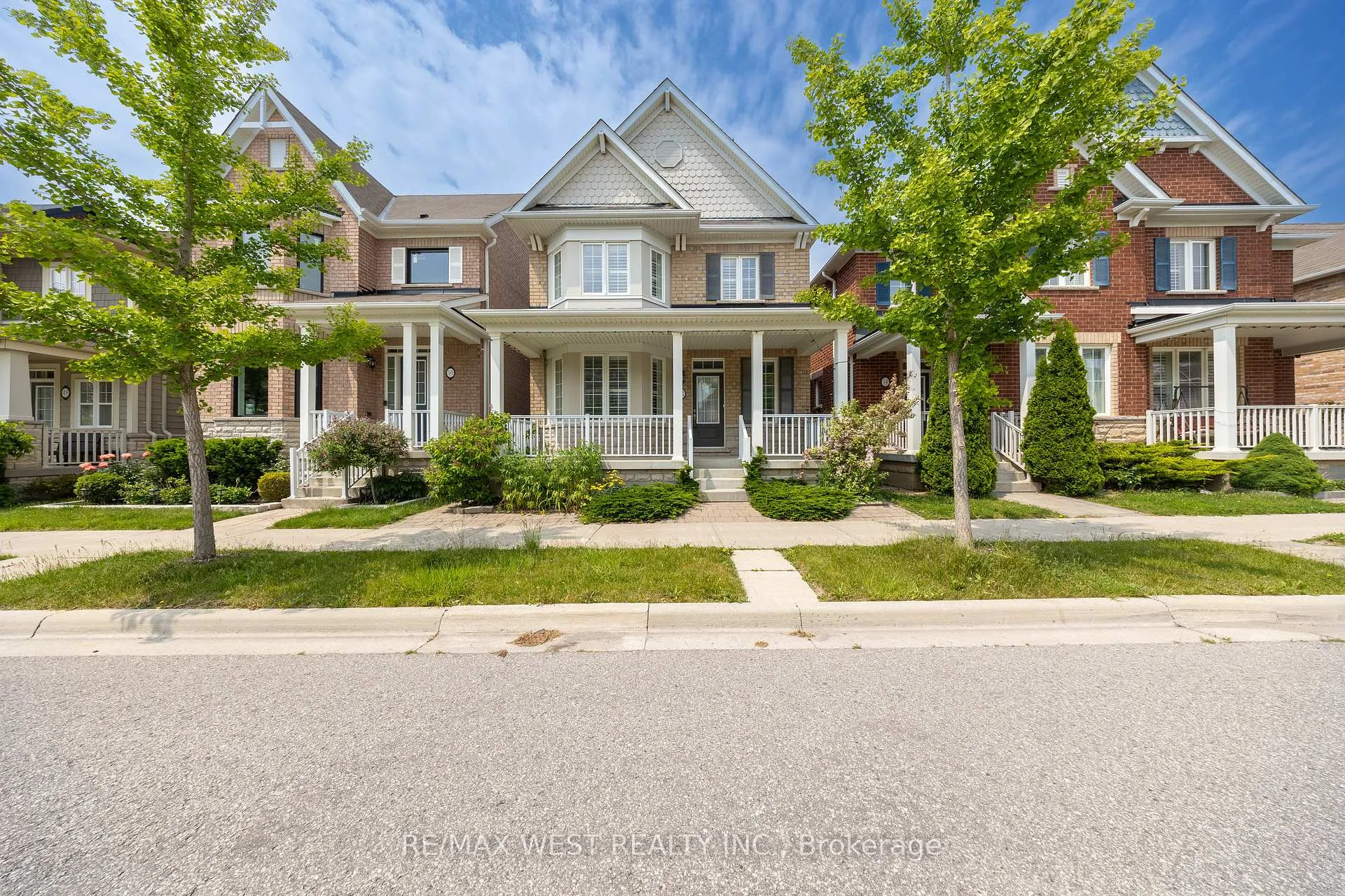 Photo 1 of 52 Cinemark Avenue, Markham, Cornell — HOMEH