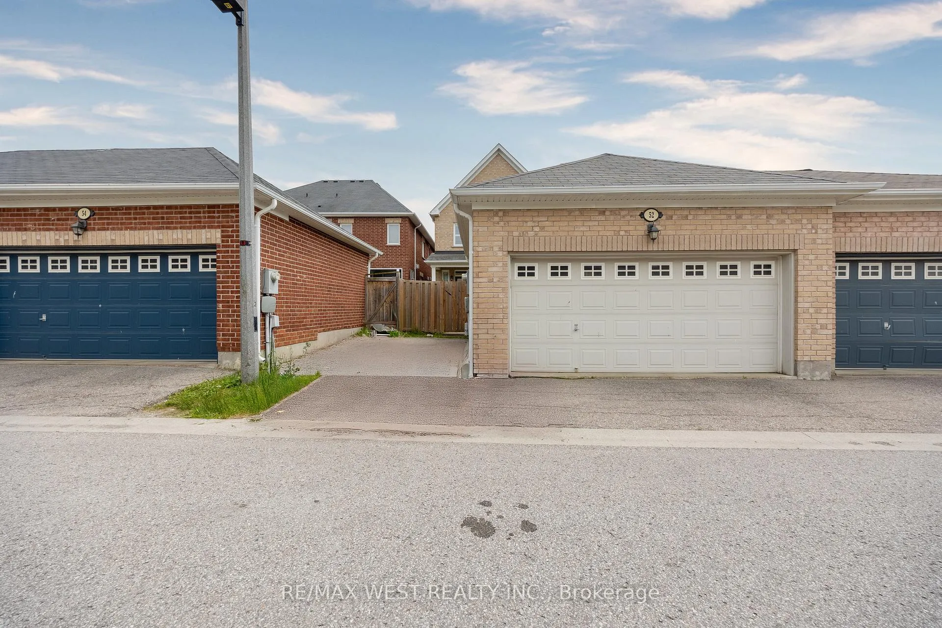 Photo 39 of 52 Cinemark Avenue, Markham, Cornell — HOMEH