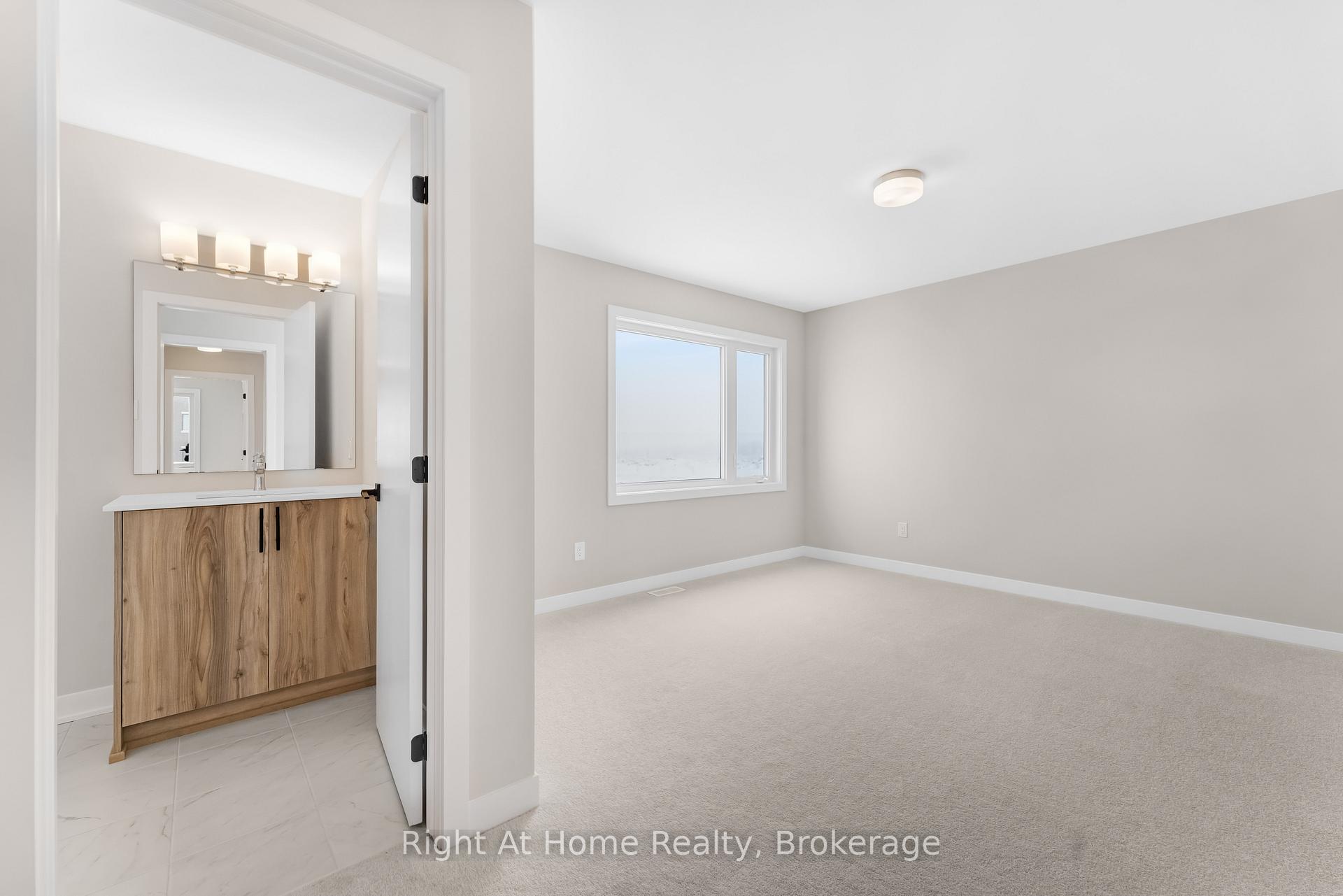Photo 9 of 672 Expansion Road, Ottawa, Barrhaven - Half Moon Bay — HOMEH