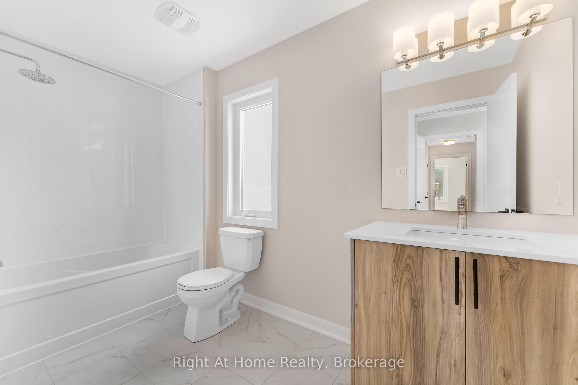 Photo 12 of 672 Expansion Road, Ottawa, Barrhaven - Half Moon Bay — HOMEH