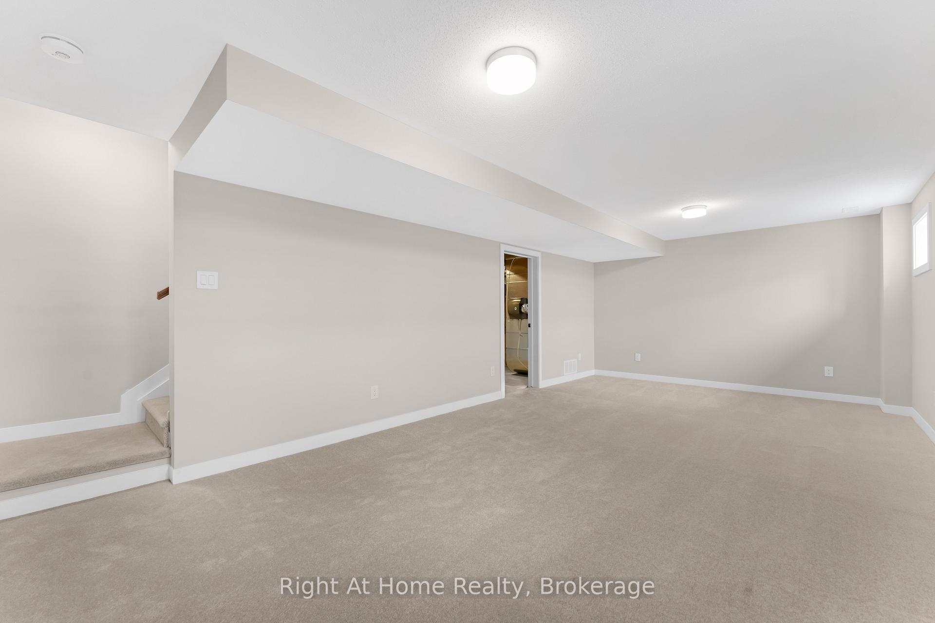 Photo 16 of 672 Expansion Road, Ottawa, Barrhaven - Half Moon Bay — HOMEH