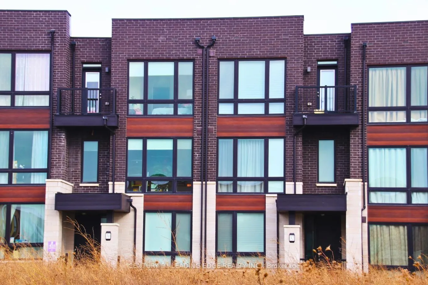 Front of 30 Hammersmith Lane