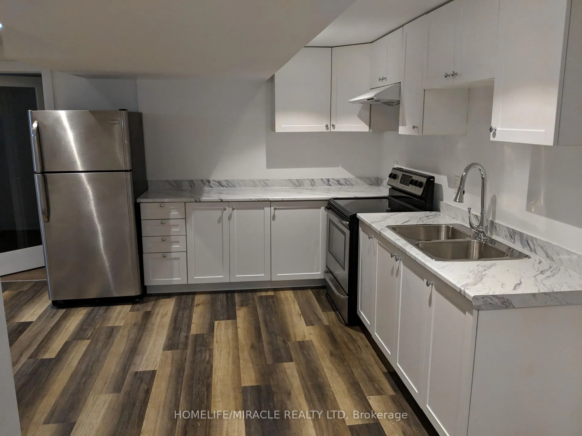 Photo 8 of Unit Bsmt, 37 Santa Barbara Place, Vaughan, East Woodbridge — HOMEH