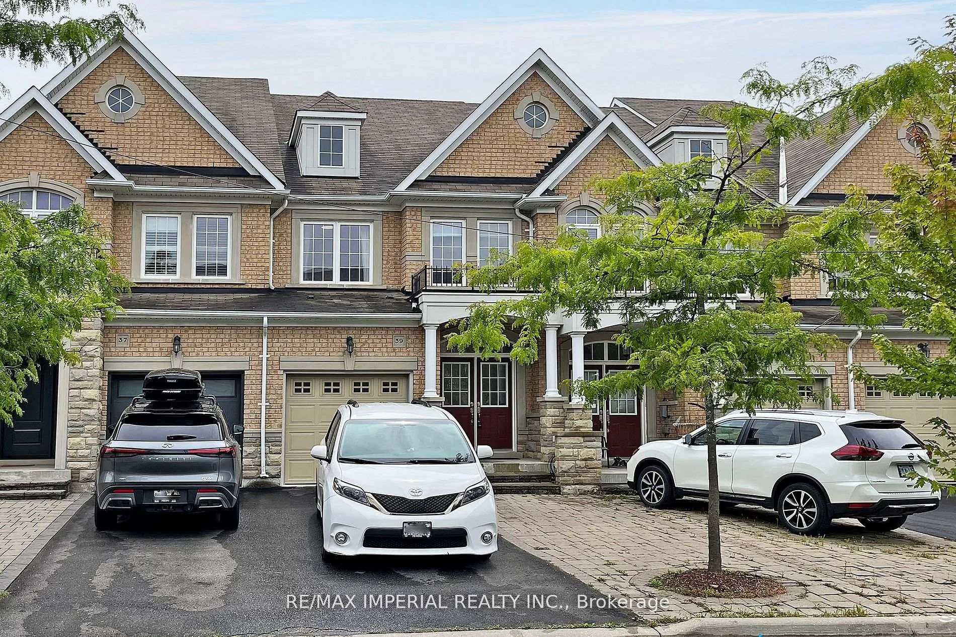 Photo 1 of 39 Millhouse Court, Vaughan, Patterson — HOMEH