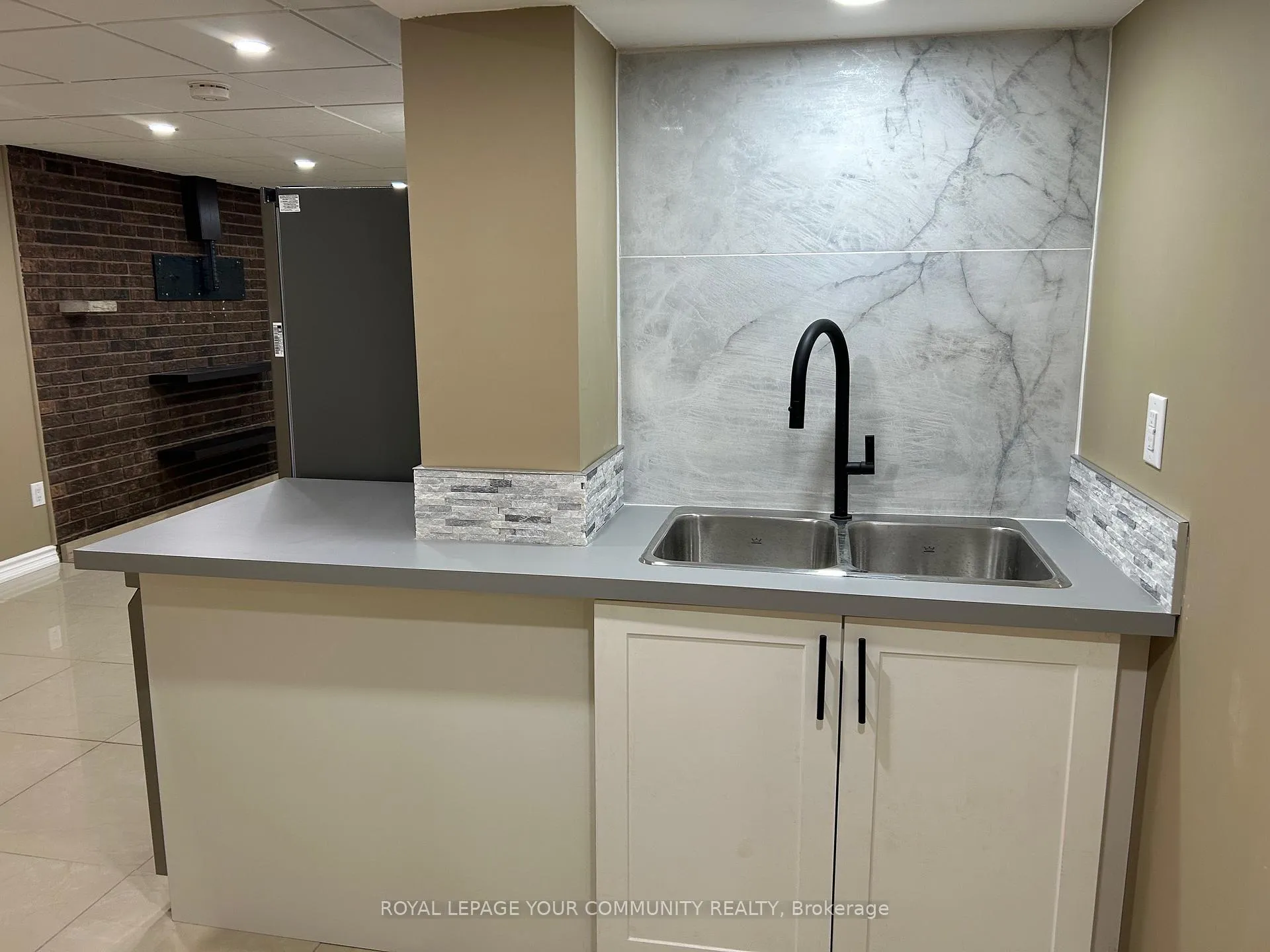Photo 4 of Unit BSMT, 5520 18th Side Road, King, Schomberg — HOMEH