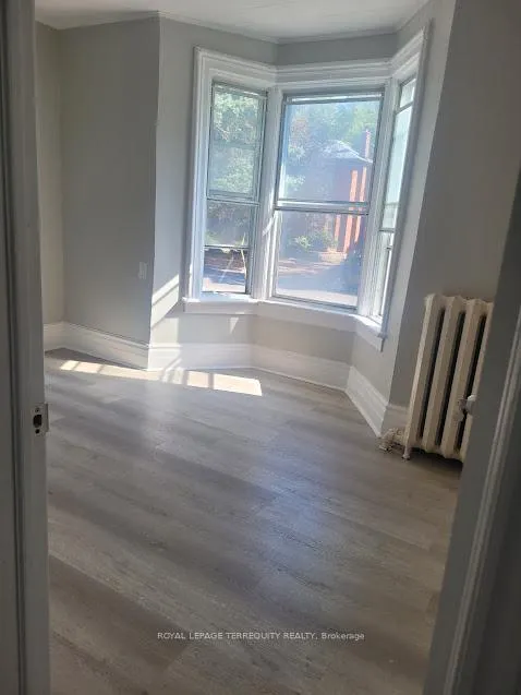 Photo 10 of Unit 2, 76 Nelson Street W, Brampton, Downtown Brampton — HOMEH