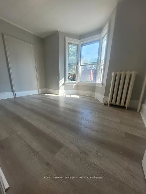 Photo 11 of Unit 2, 76 Nelson Street W, Brampton, Downtown Brampton — HOMEH
