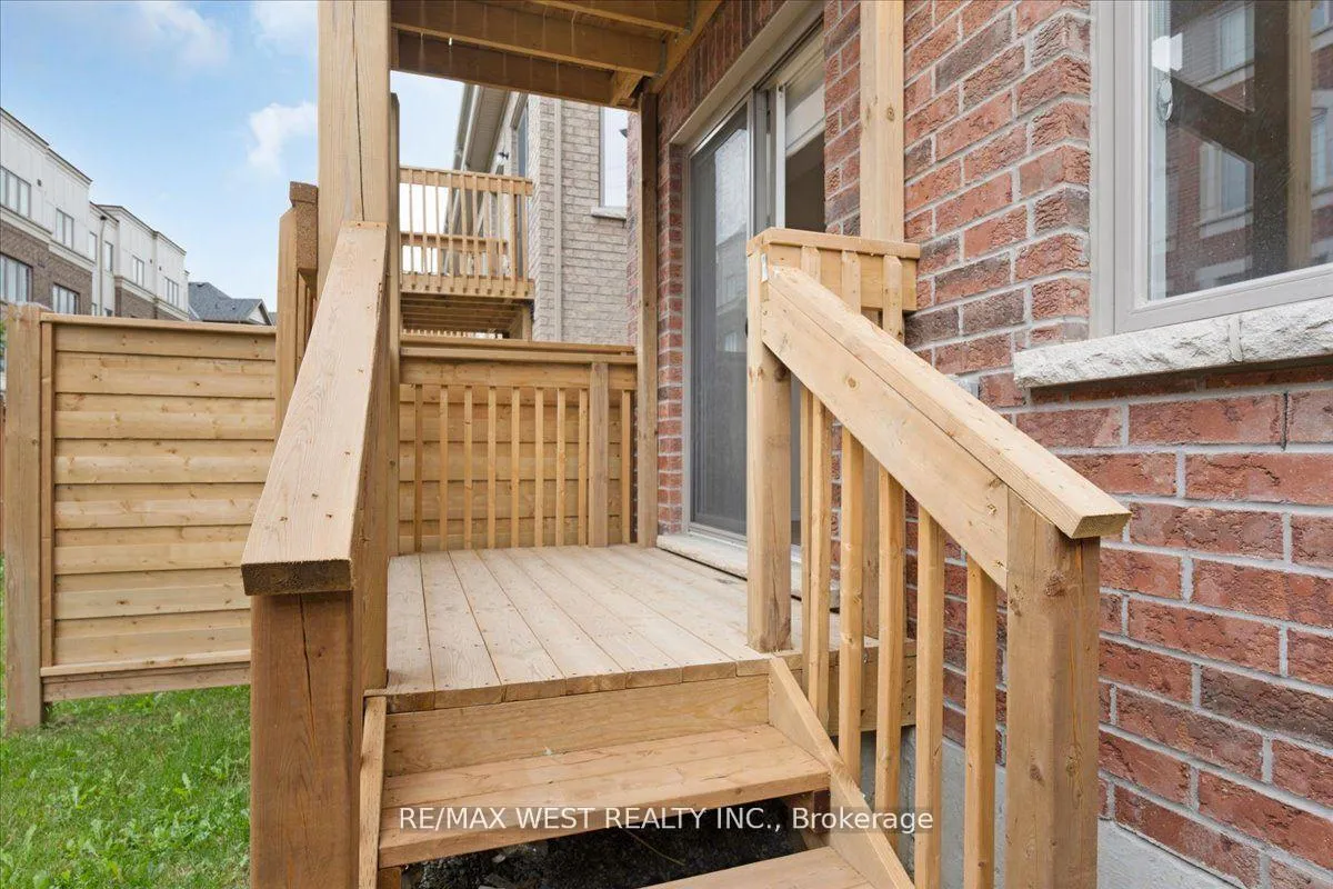 Photo 28 of Unit 19, 2641 Magdalen Path, Oshawa, Windfields — HOMEH