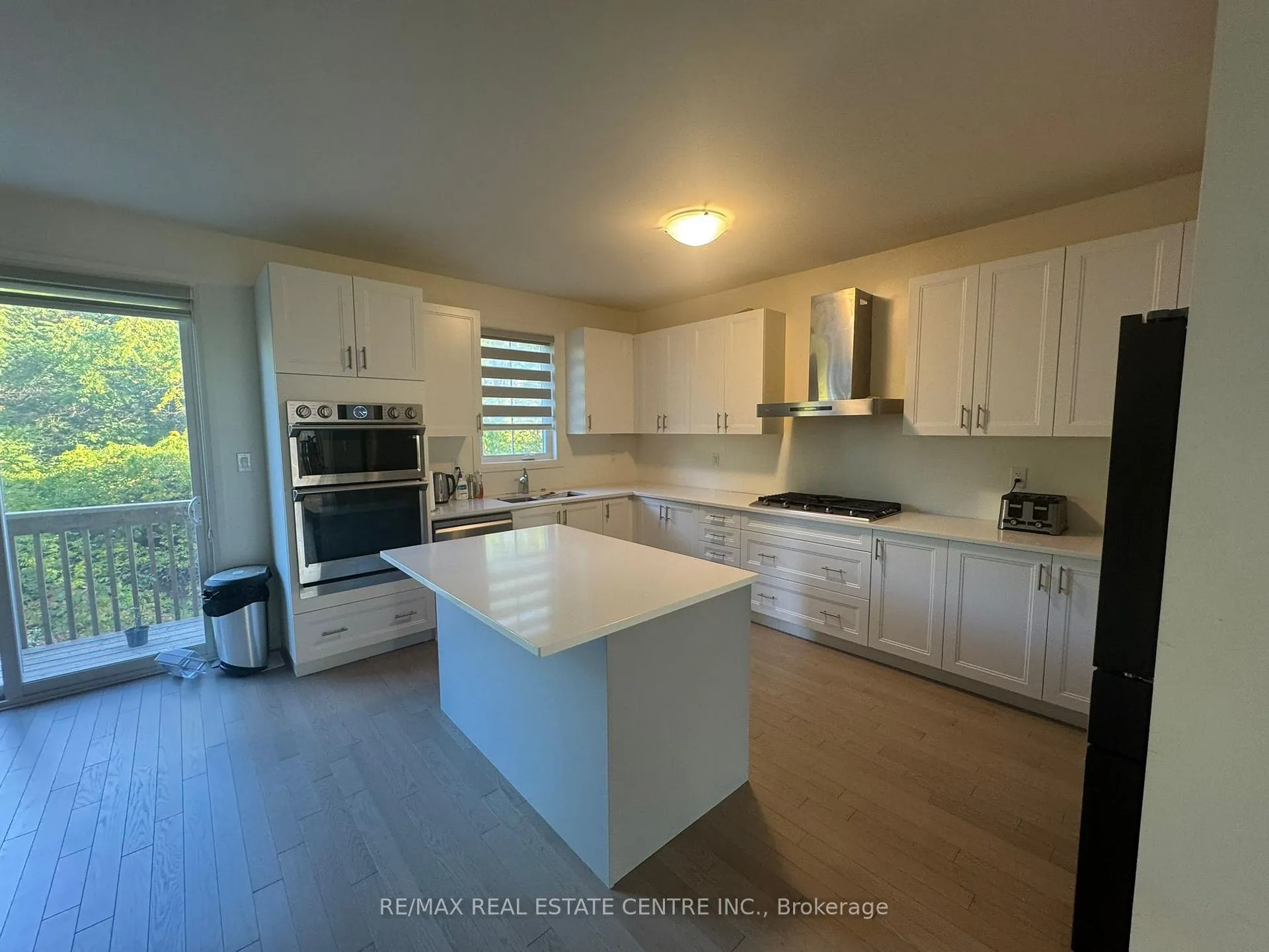Photo 12 of Unit (Upper Level), 8 Unwind Crescent, Brampton, Credit Valley — HOMEH