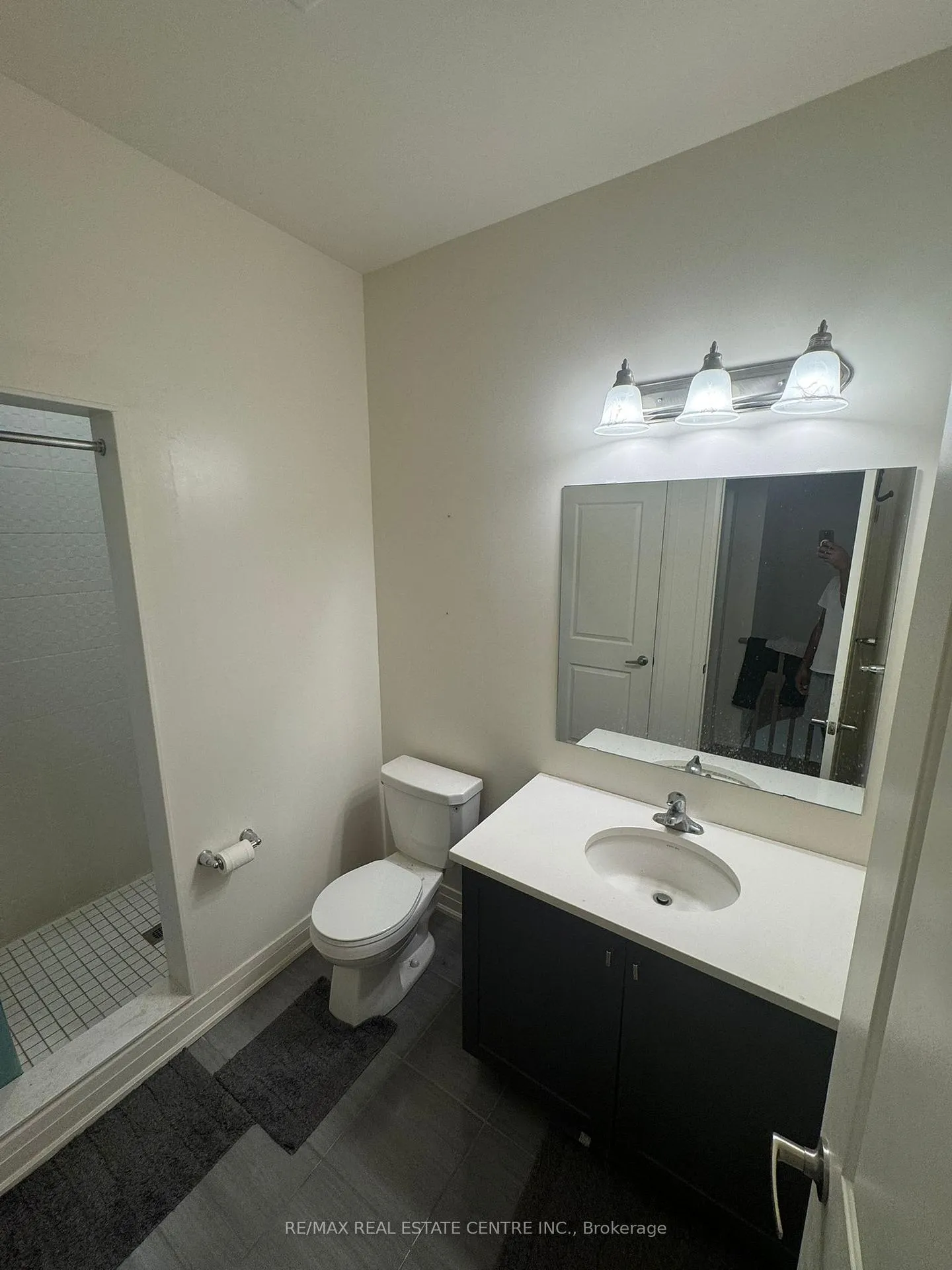 Photo 29 of Unit (Upper Level), 8 Unwind Crescent, Brampton, Credit Valley — HOMEH