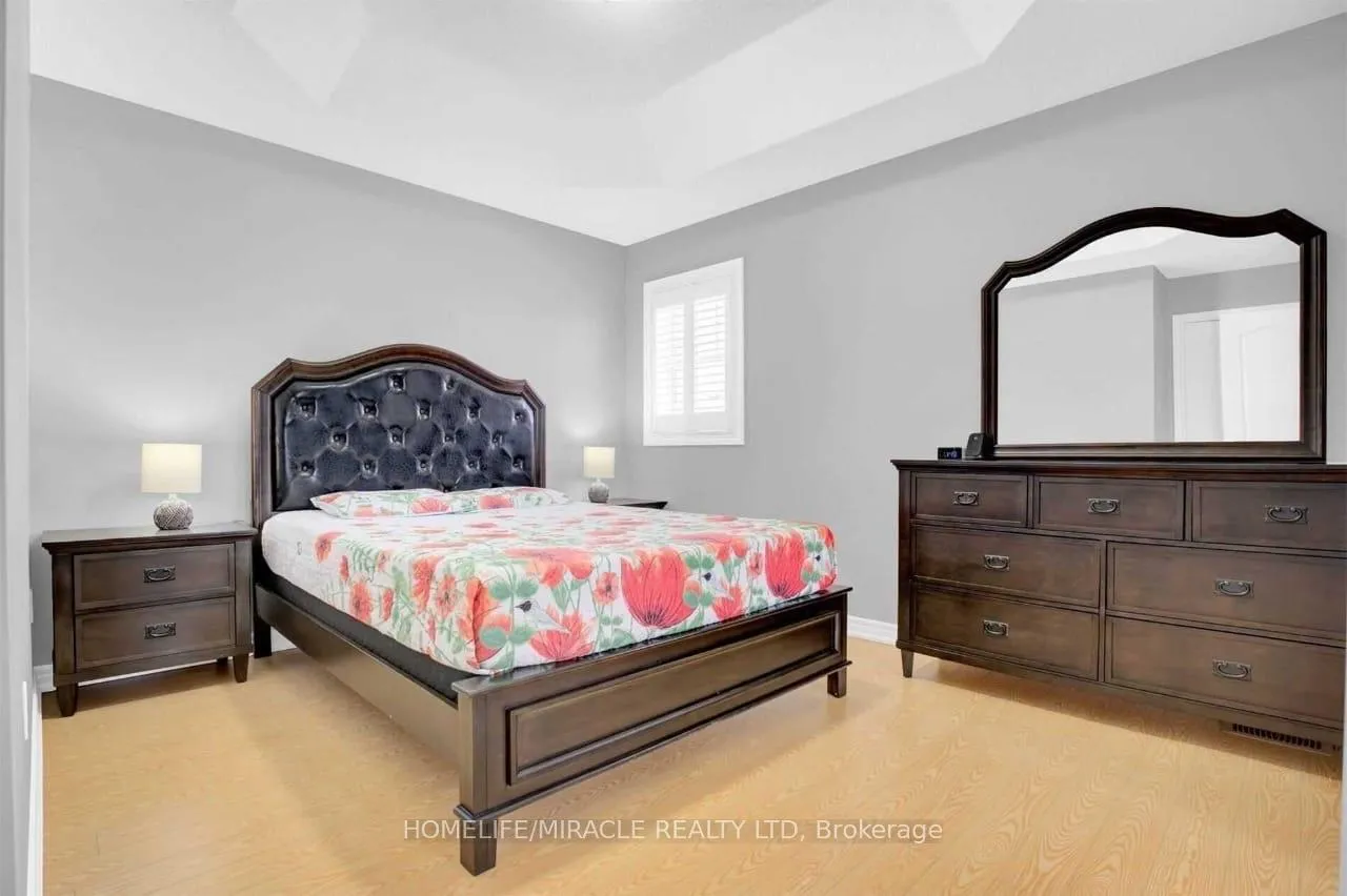 Photo 29 of Unit Upper, 51 Connolly Crescent, Brampton, Sandringham-Wellington — HOMEH