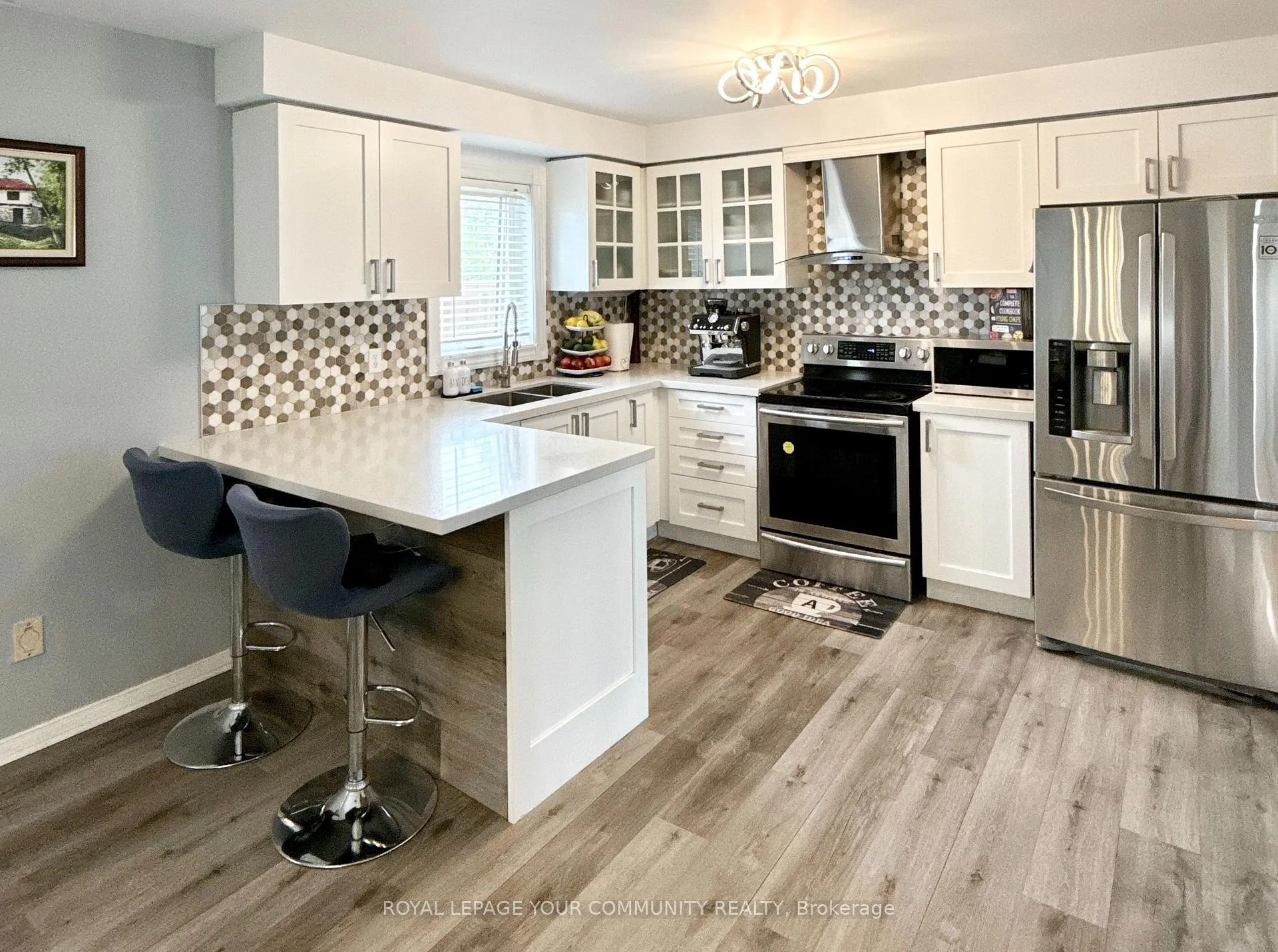 Photo 10 of 655 Napa Valley Avenue, Vaughan, Sonoma Heights — HOMEH