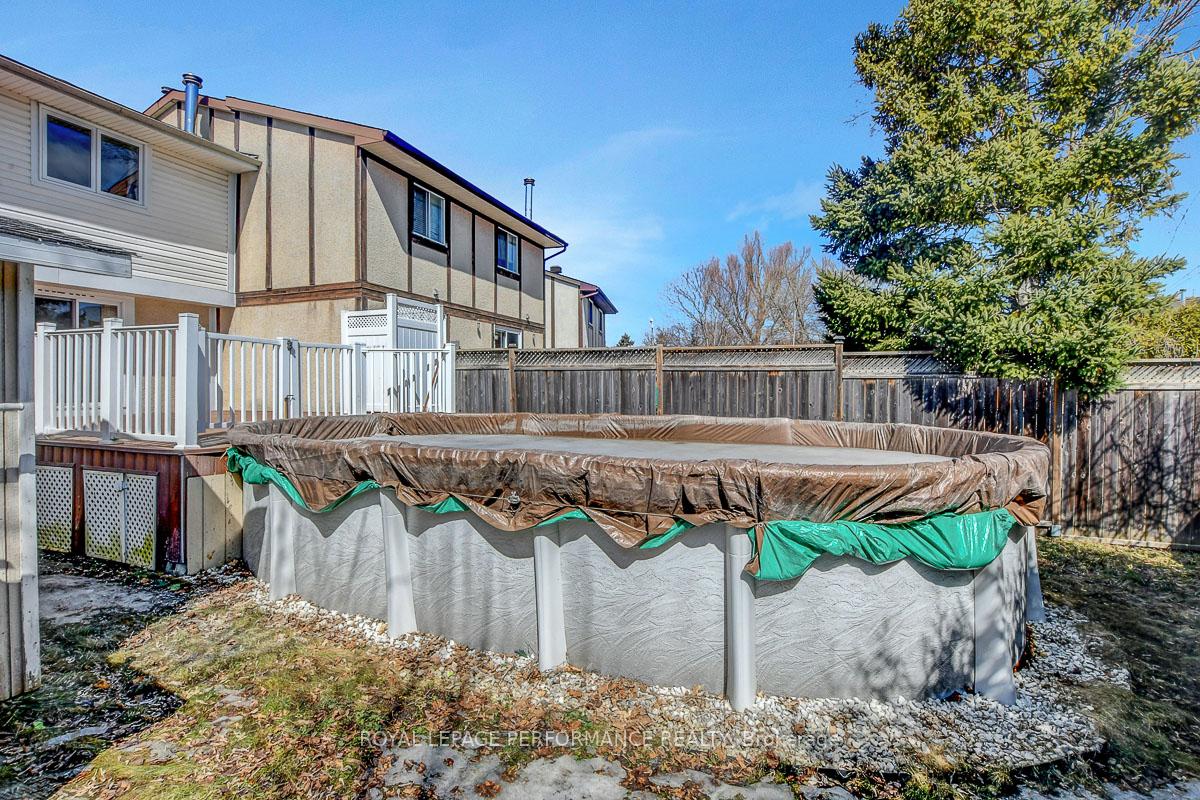 Photo 1 of 2497 Hunter's Point Crescent, Ottawa, Emerald Woods/Sawmill Creek — HOMEH