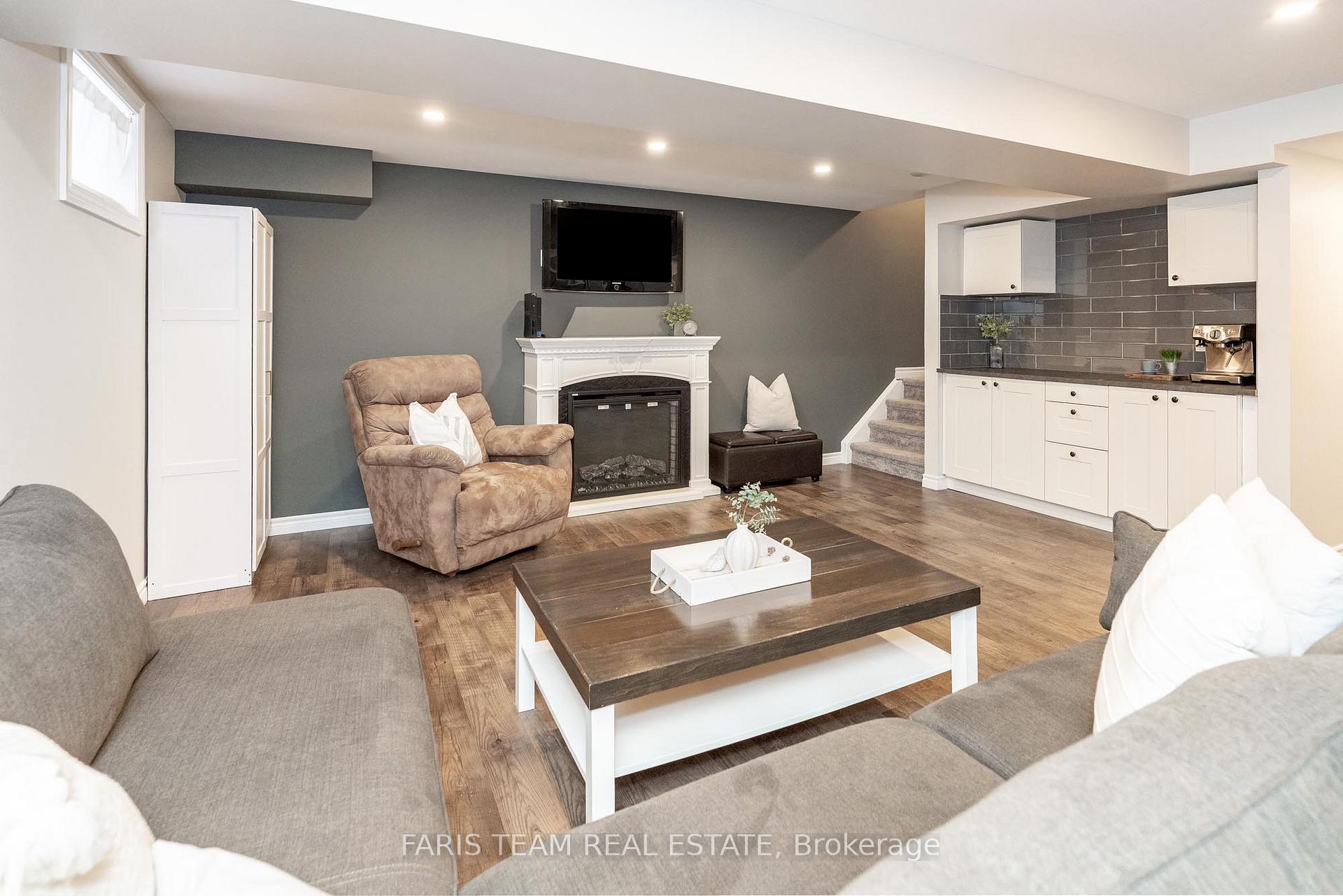Photo 21 of 106 Mike Hart Drive, Essa, Angus — HOMEH