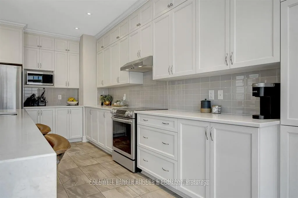 Photo 21 of 308 Rosina Way, Ottawa, Riverside South — HOMEH