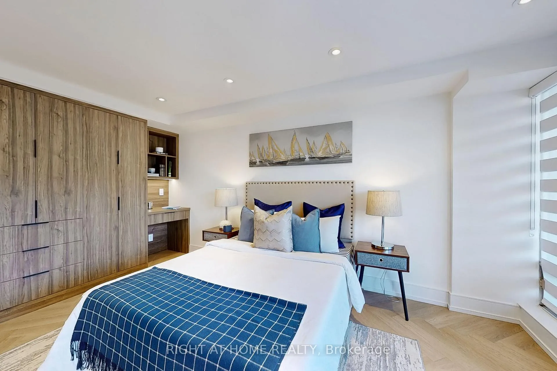 Photo 29 of Unit 310, 120 Promenade Circle, Vaughan, Brownridge — HOMEH