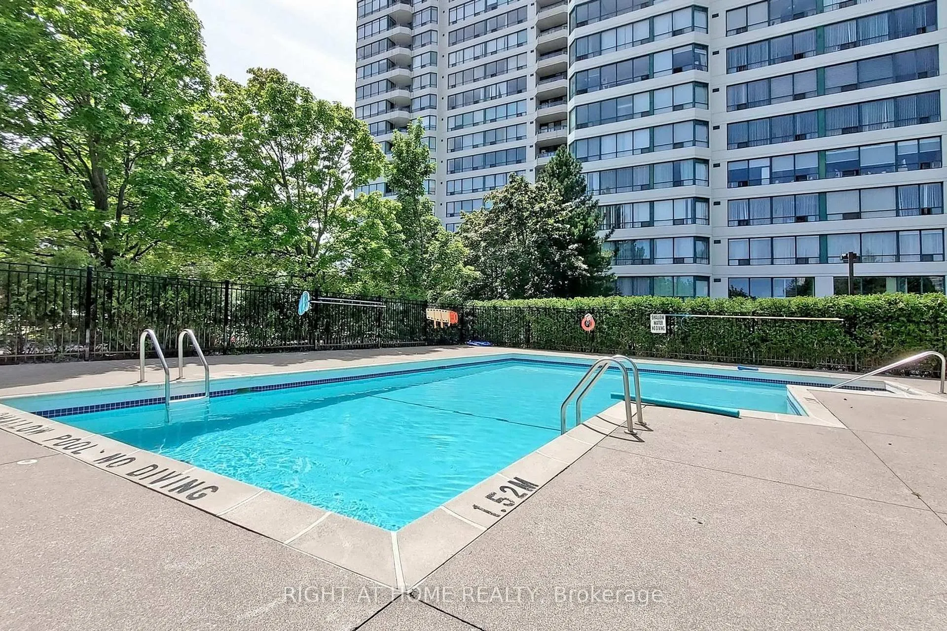 Photo 37 of Unit 310, 120 Promenade Circle, Vaughan, Brownridge — HOMEH