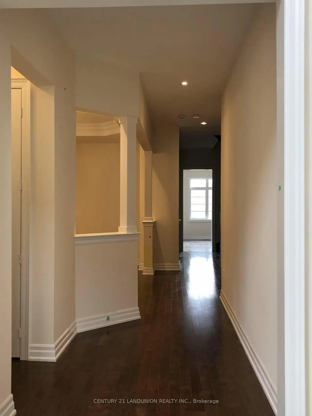 Photo 2 of 86 Hamster Crescent, Aurora, Bayview Northeast — HOMEH