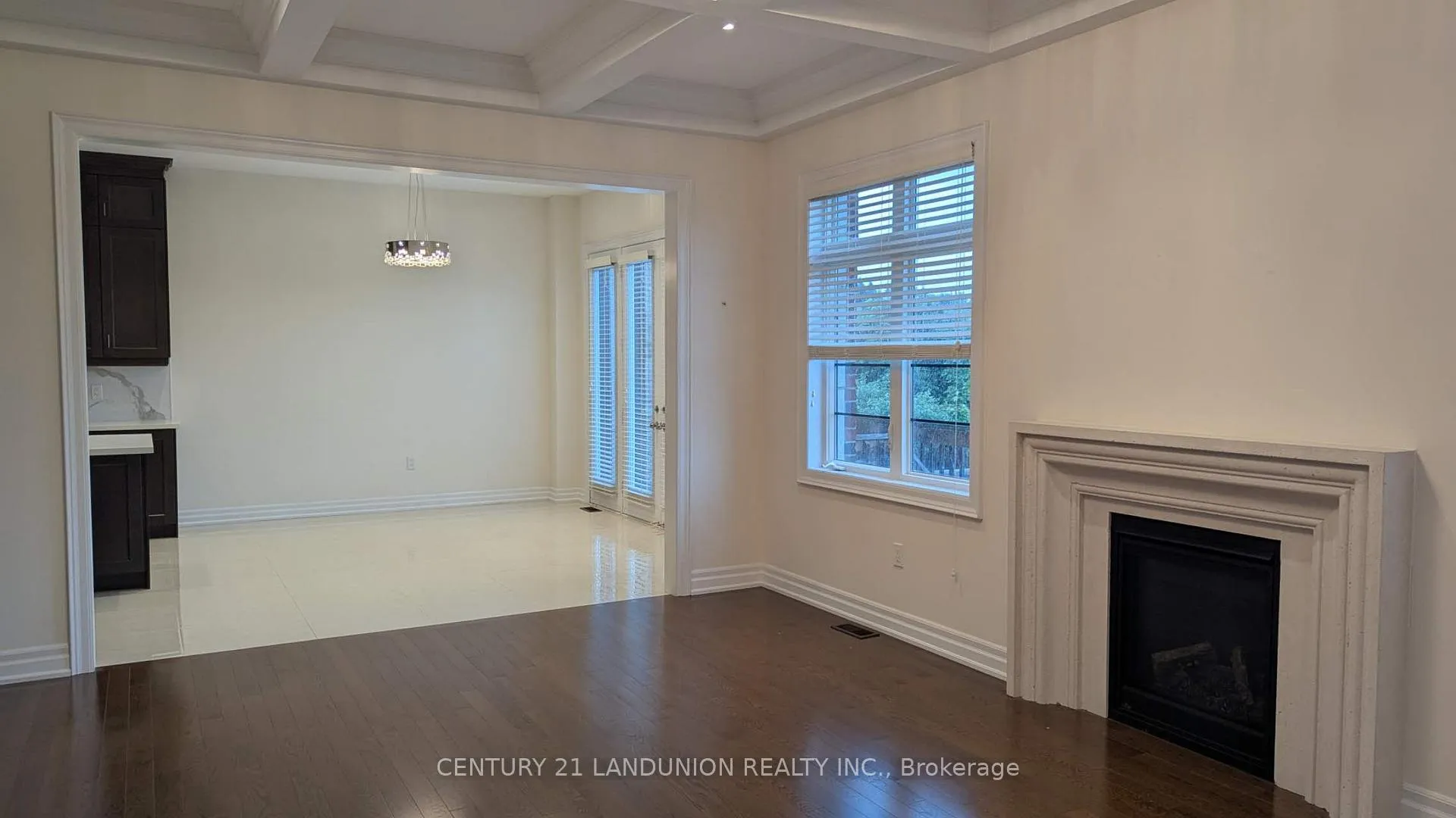 Photo 8 of 86 Hamster Crescent, Aurora, Bayview Northeast — HOMEH