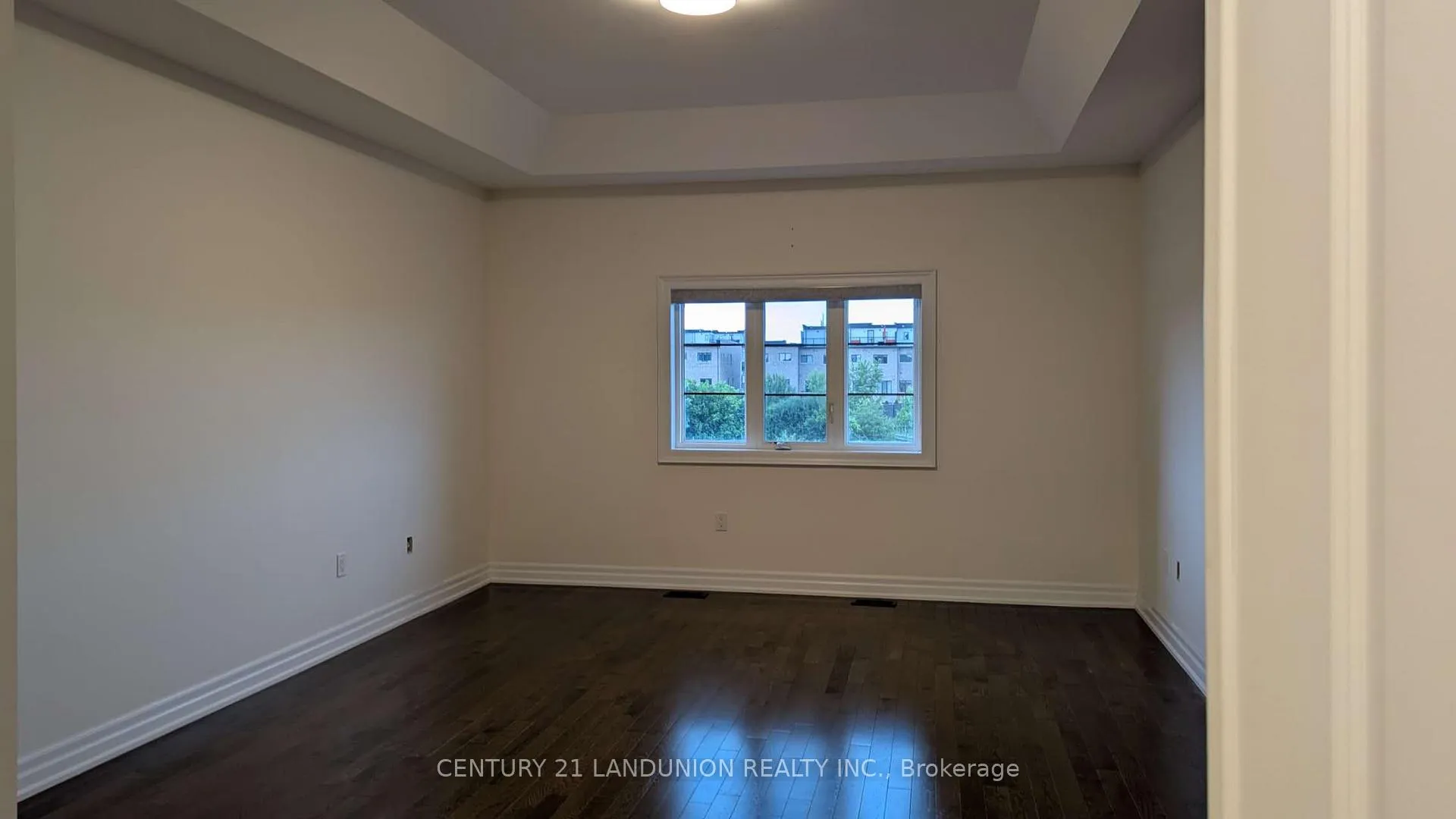 Photo 11 of 86 Hamster Crescent, Aurora, Bayview Northeast — HOMEH