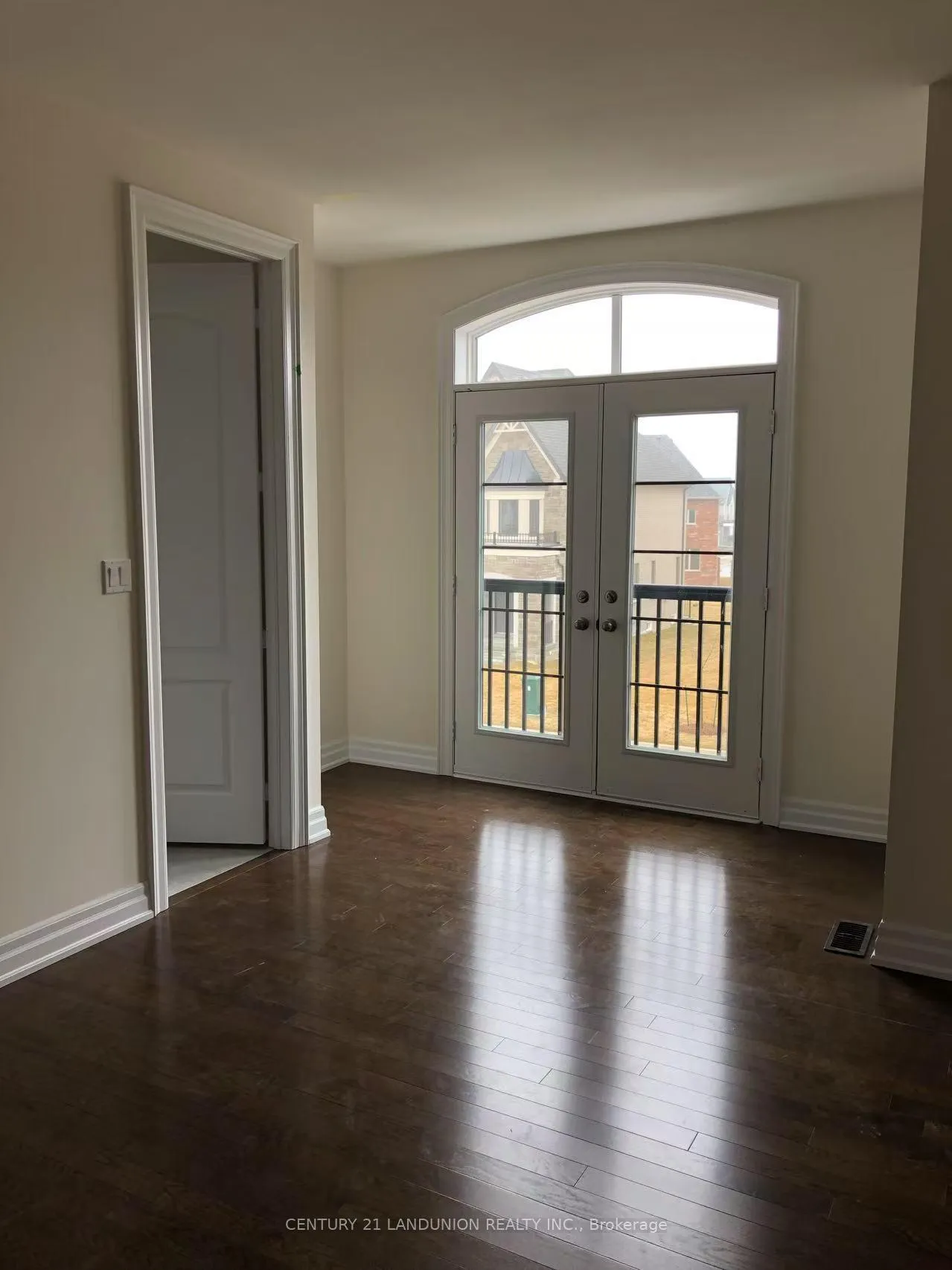 Photo 15 of 86 Hamster Crescent, Aurora, Bayview Northeast — HOMEH