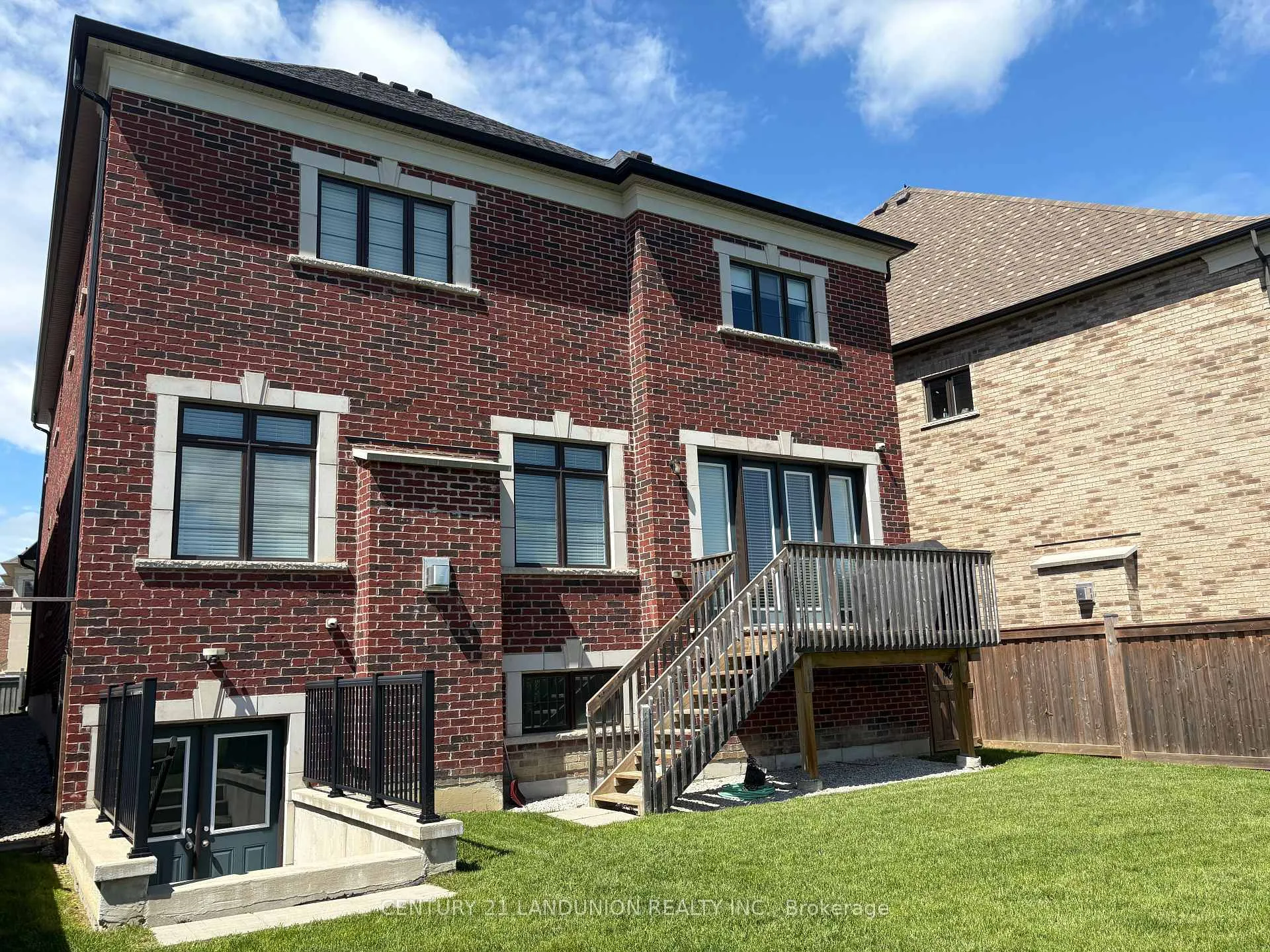 Photo 19 of 86 Hamster Crescent, Aurora, Bayview Northeast — HOMEH