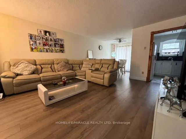 Photo 2 of Unit 6, 430 Pioneer Drive, Kitchener — HOMEH