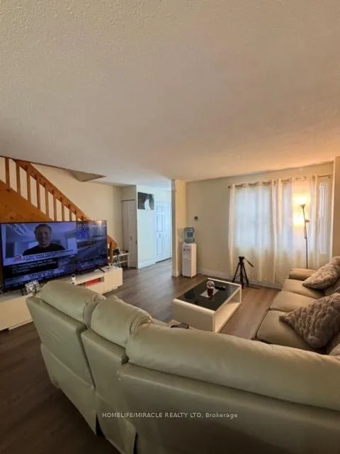 Photo 8 of Unit 6, 430 Pioneer Drive, Kitchener — HOMEH