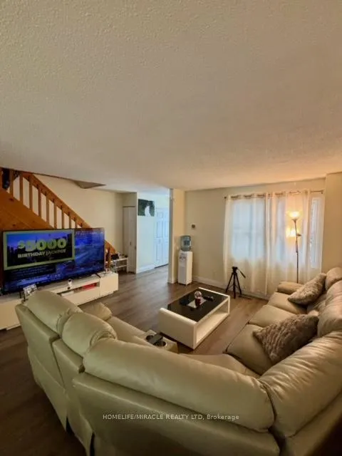 Photo 9 of Unit 6, 430 Pioneer Drive, Kitchener — HOMEH