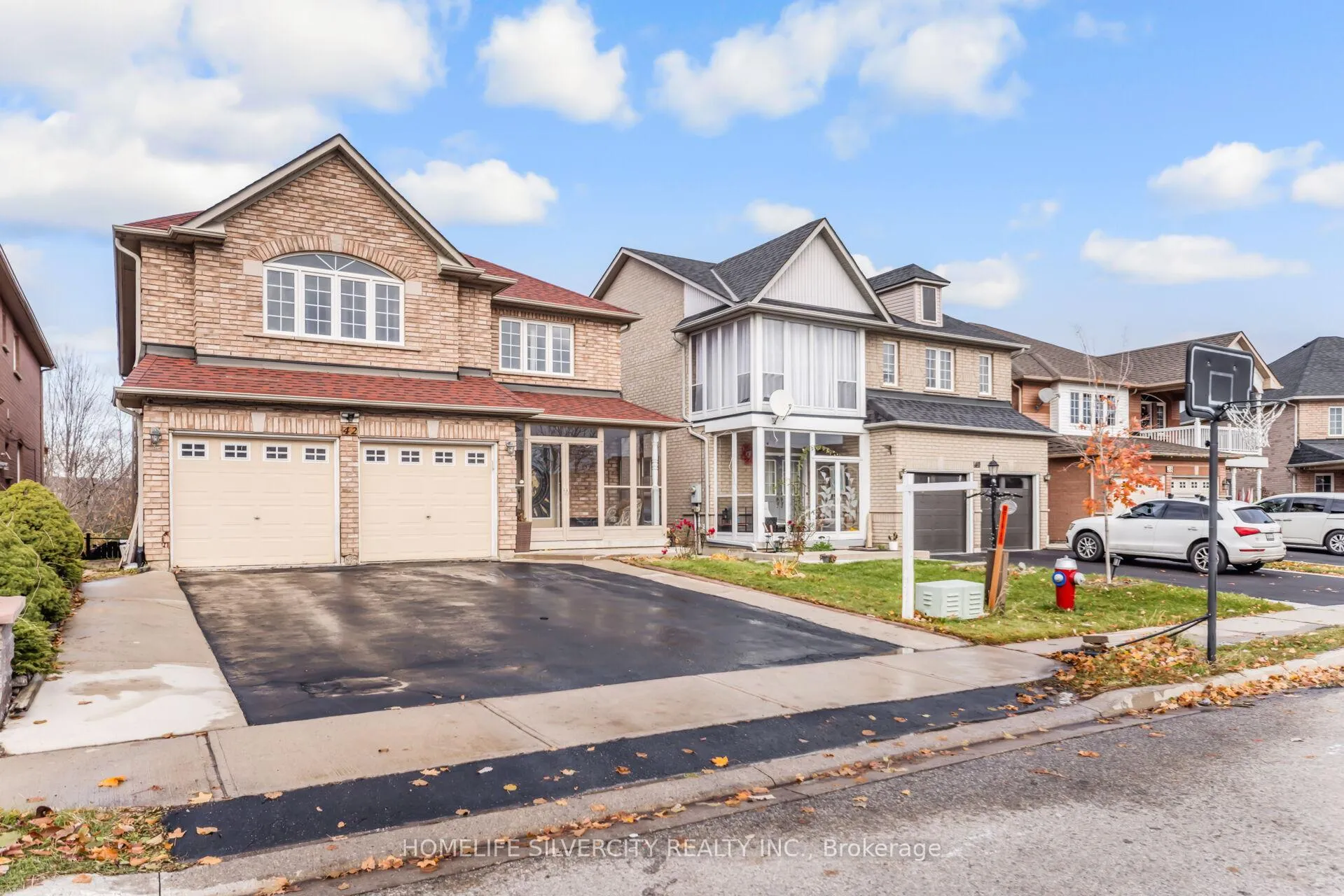 Photo 1 of 42 Avalanche Crescent, Brampton, Bram East — HOMEH