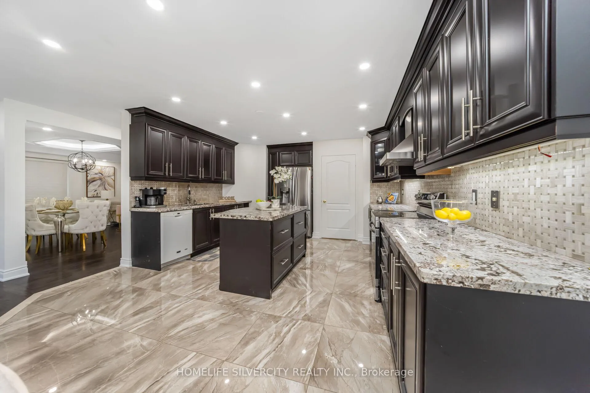 Photo 14 of 42 Avalanche Crescent, Brampton, Bram East — HOMEH