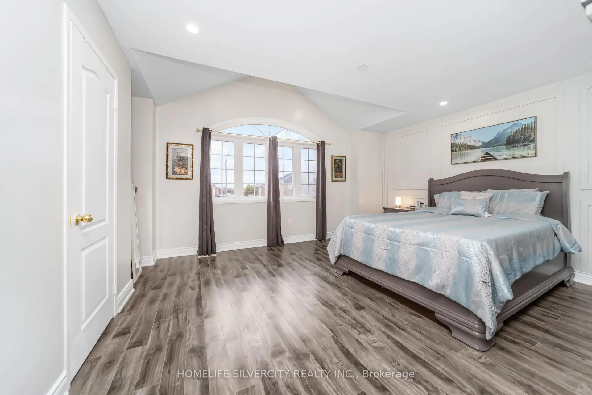 Photo 22 of 42 Avalanche Crescent, Brampton, Bram East — HOMEH