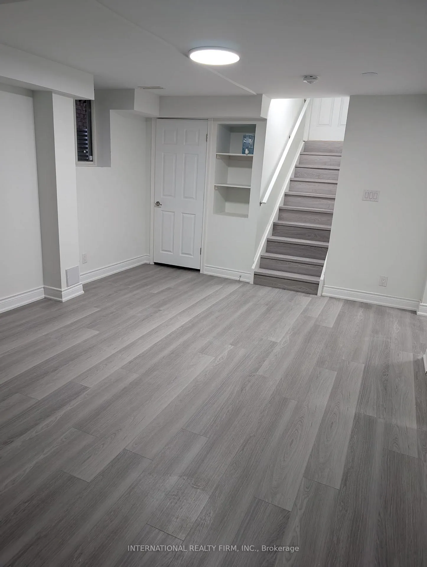 Photo 4 of Unit Basement, 198 willowbrook Drive, Whitby, Williamsburg — HOMEH