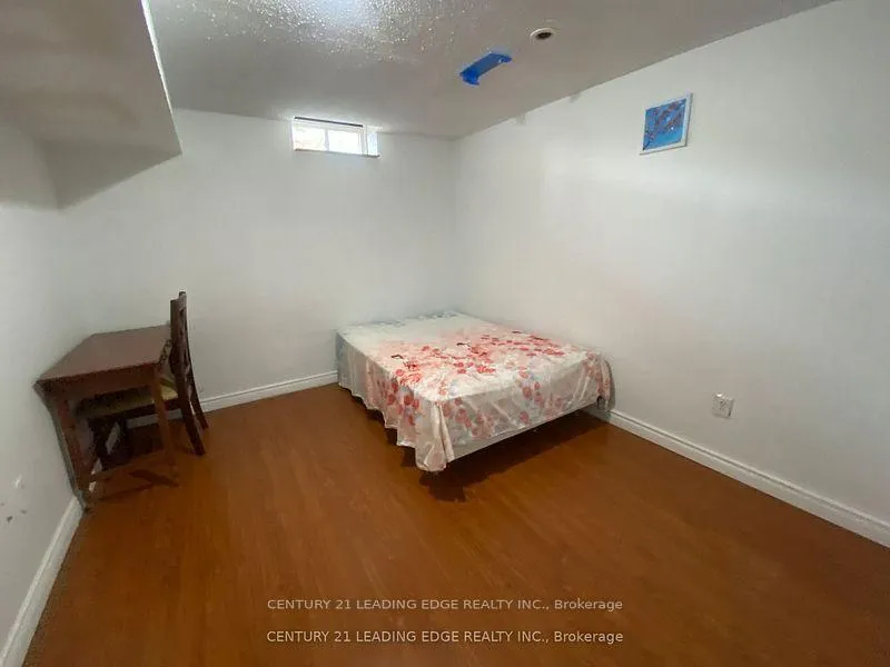 Photo 4 of Unit Bsmt, 31 Jordana Drive, Markham, Middlefield — HOMEH