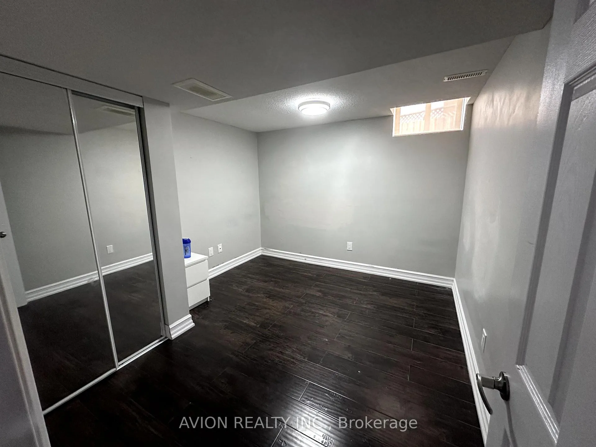 Photo 6 of Unit BSMT, 10 Durant Crescent, Markham, Middlefield — HOMEH