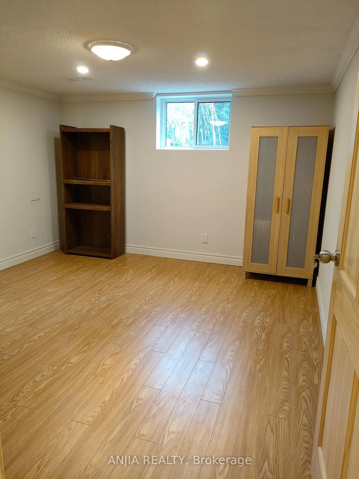 Photo 7 of Unit Basement, 4 Southdale Drive, Markham, Bullock — HOMEH
