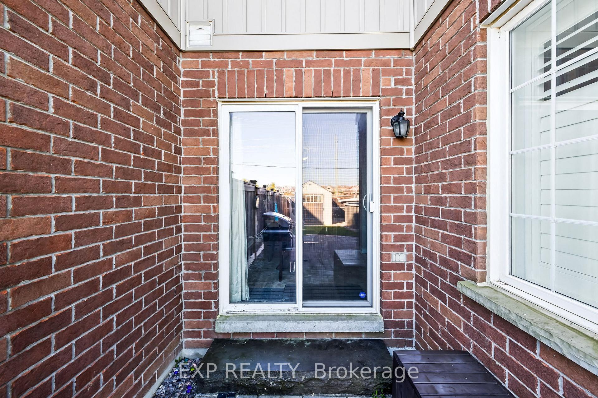 Photo 32 of 14 Westover Drive, Clarington, Bowmanville — HOMEH
