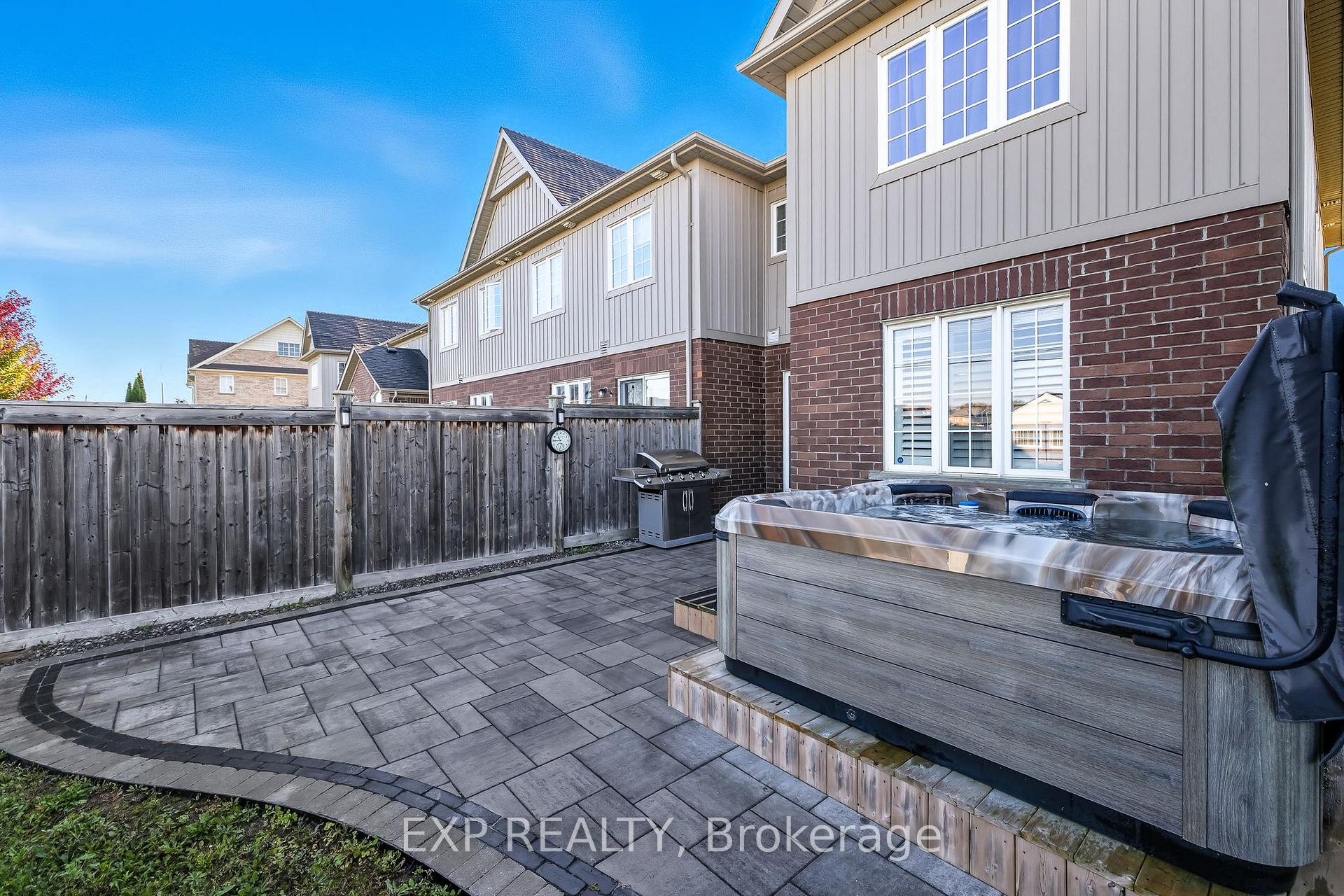 Photo 37 of 14 Westover Drive, Clarington, Bowmanville — HOMEH