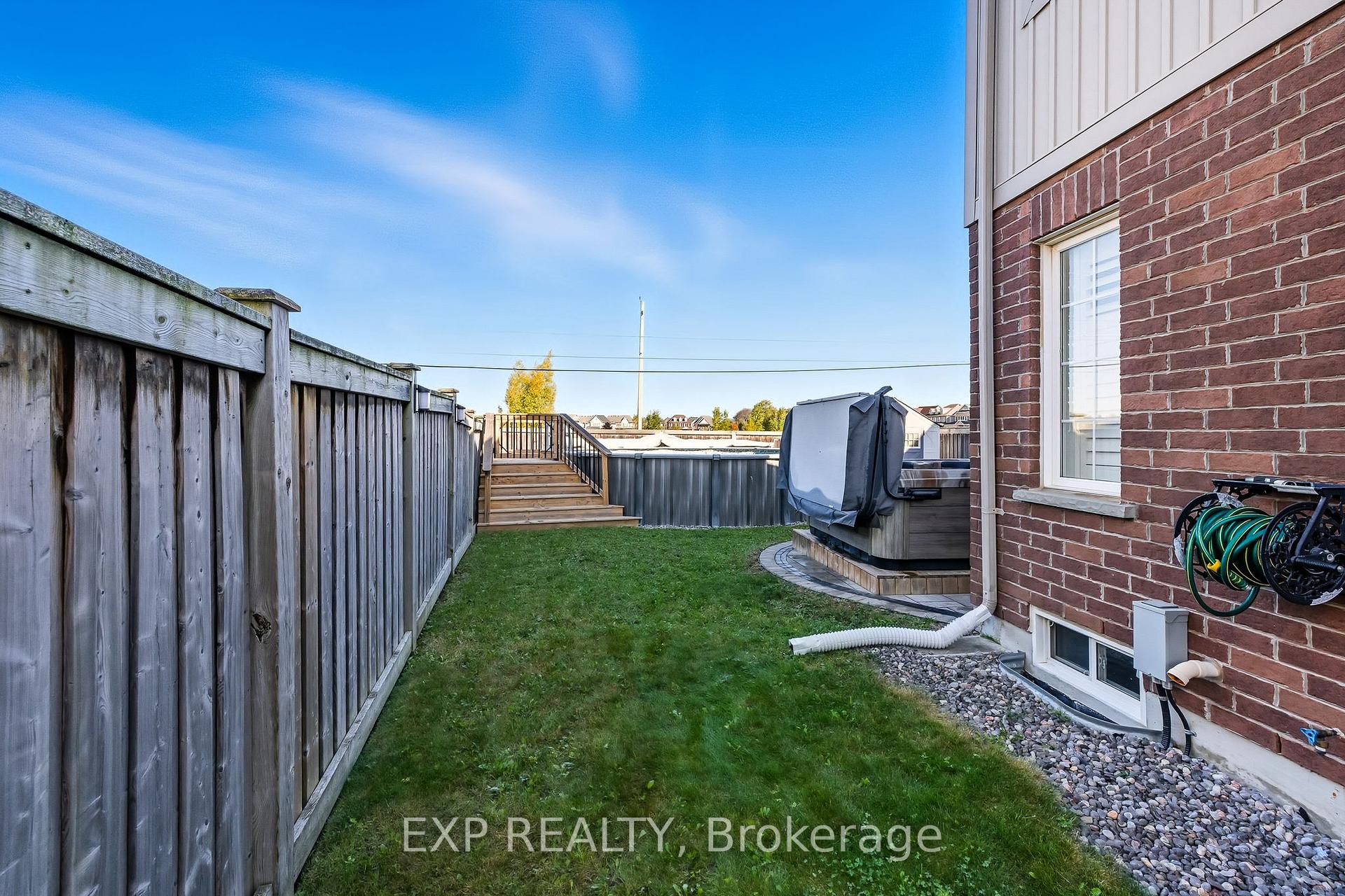 Photo 40 of 14 Westover Drive, Clarington, Bowmanville — HOMEH