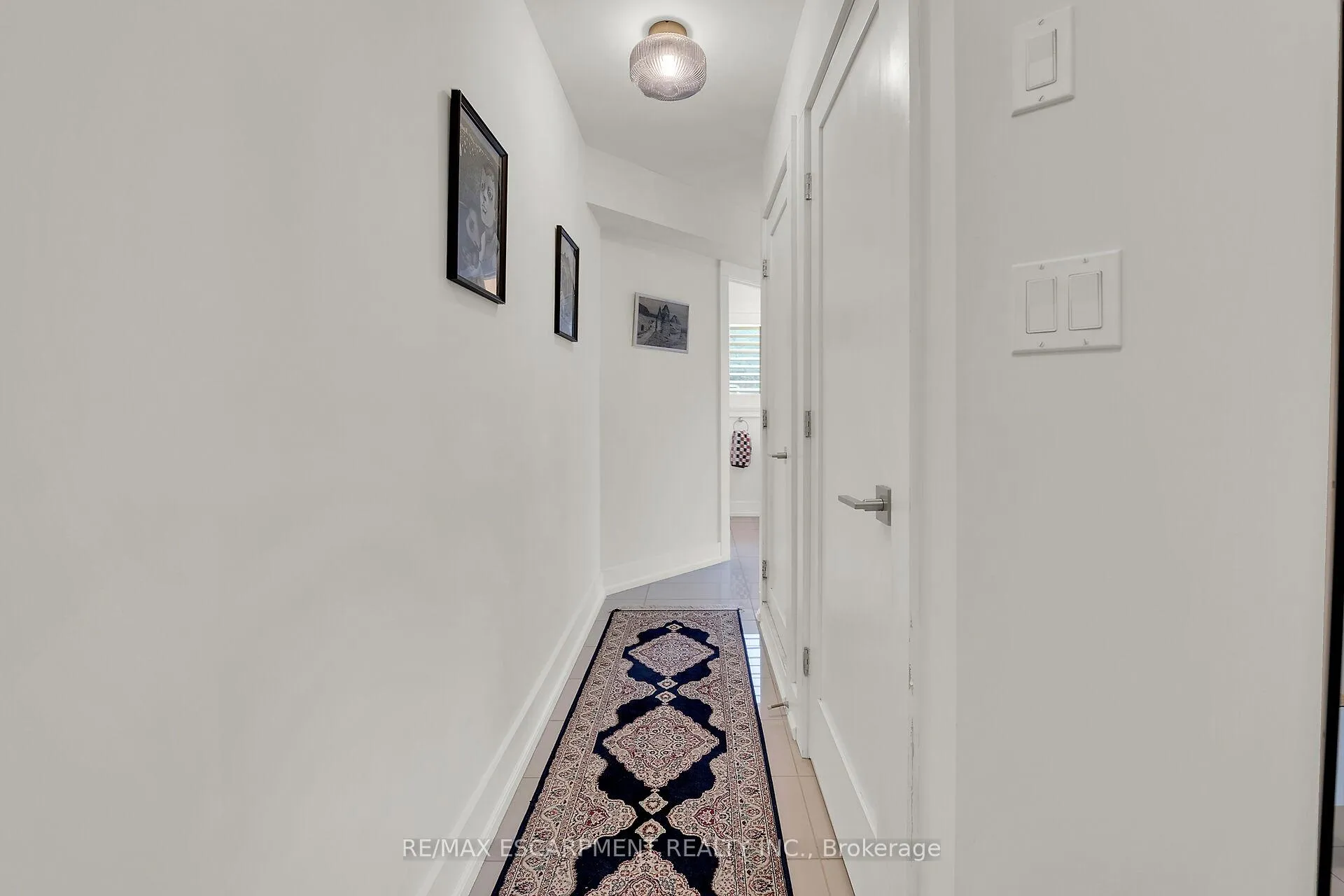 Photo 21 of 87 Young Street, Hamilton, Corktown — HOMEH