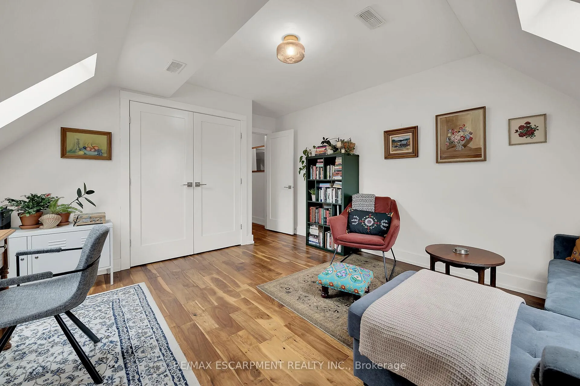 Photo 25 of 87 Young Street, Hamilton, Corktown — HOMEH
