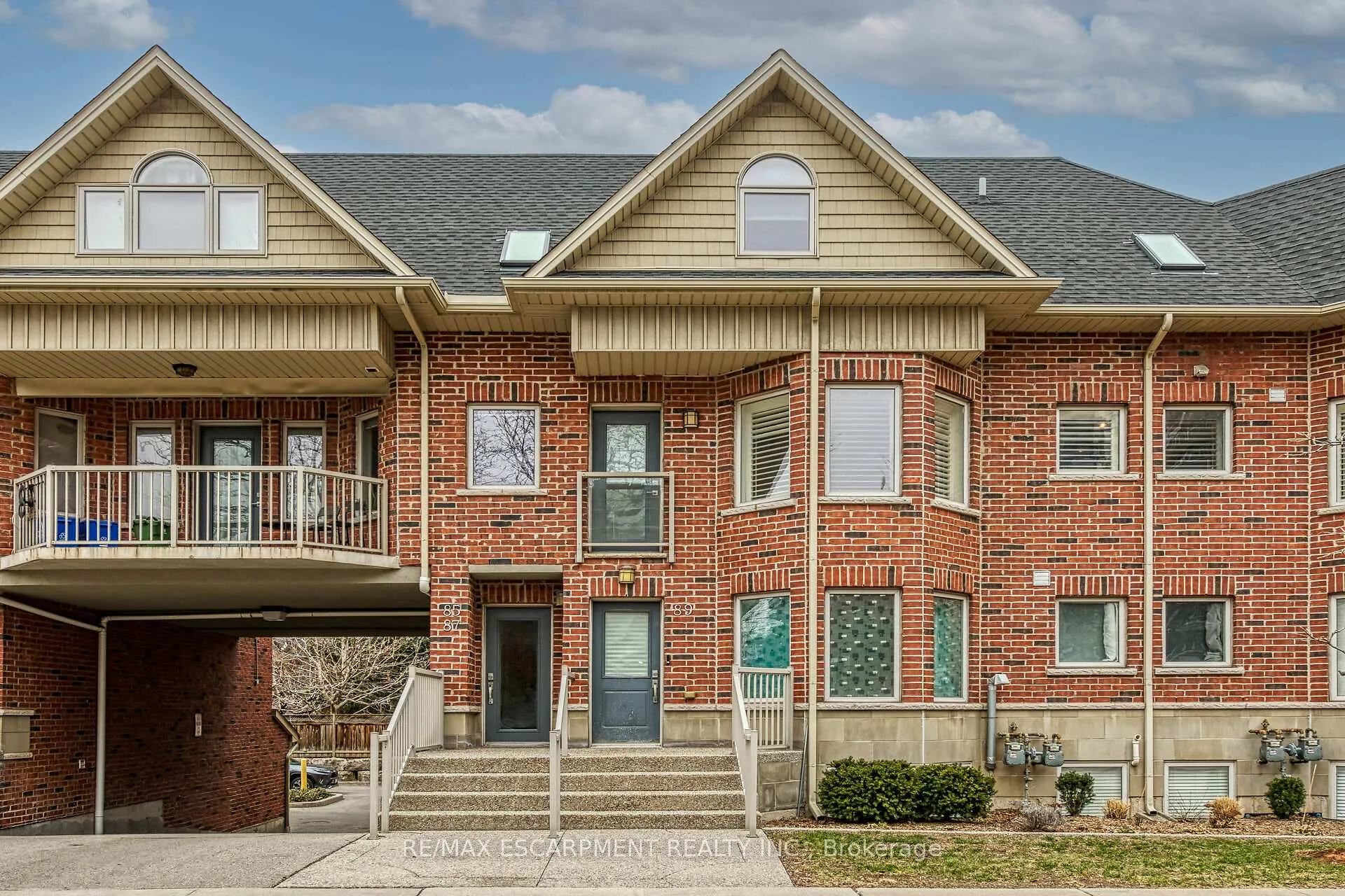 Photo 31 of 87 Young Street, Hamilton, Corktown — HOMEH