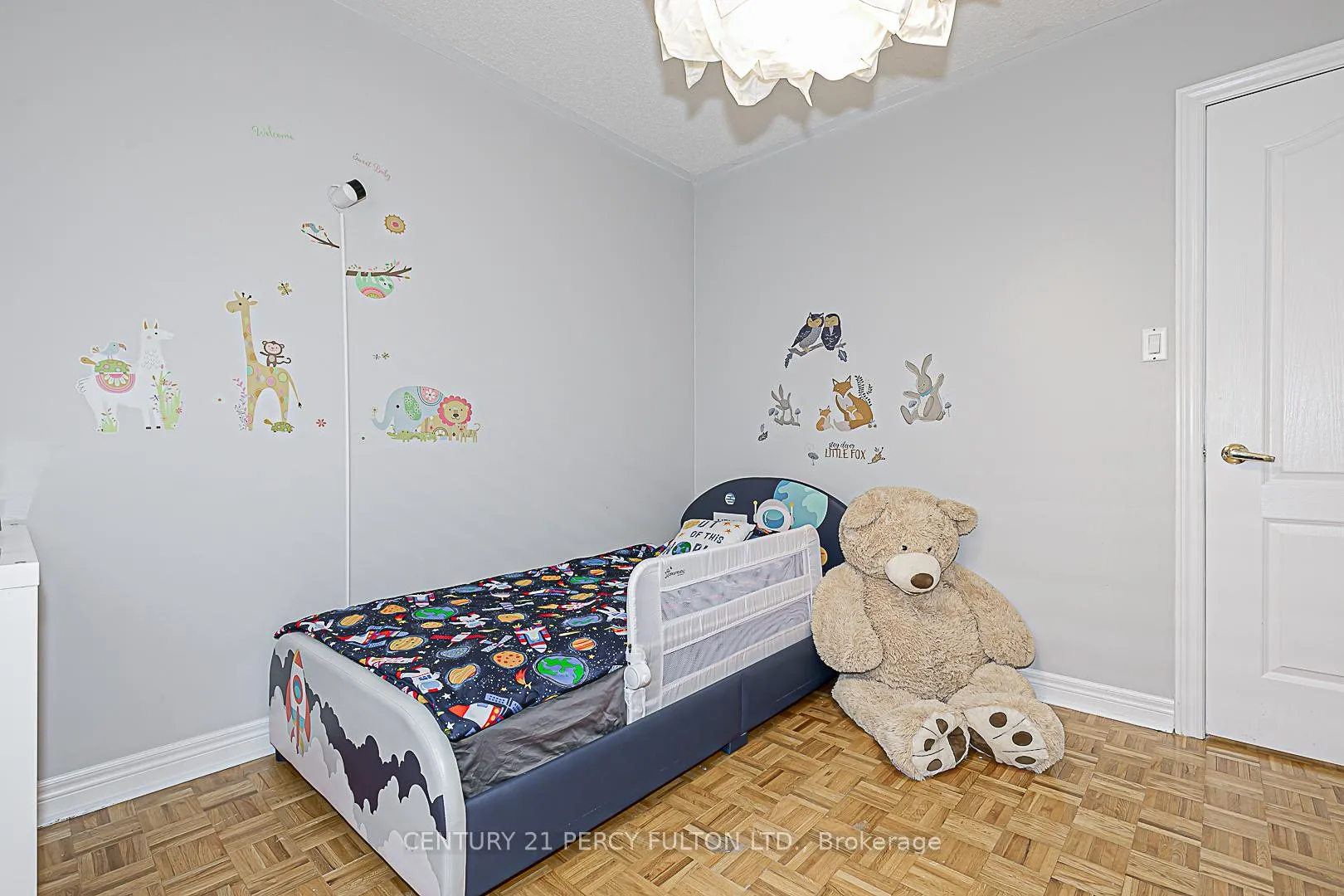 Photo 22 of 151 Rosanna Crescent, Vaughan, Maple — HOMEH