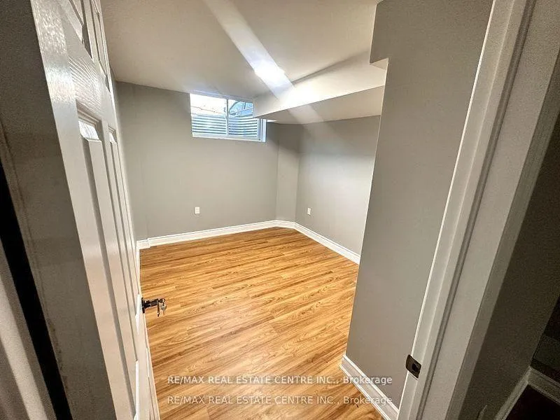 Photo 4 of 119 Bayardo Drive, Oshawa, Windfields — HOMEH