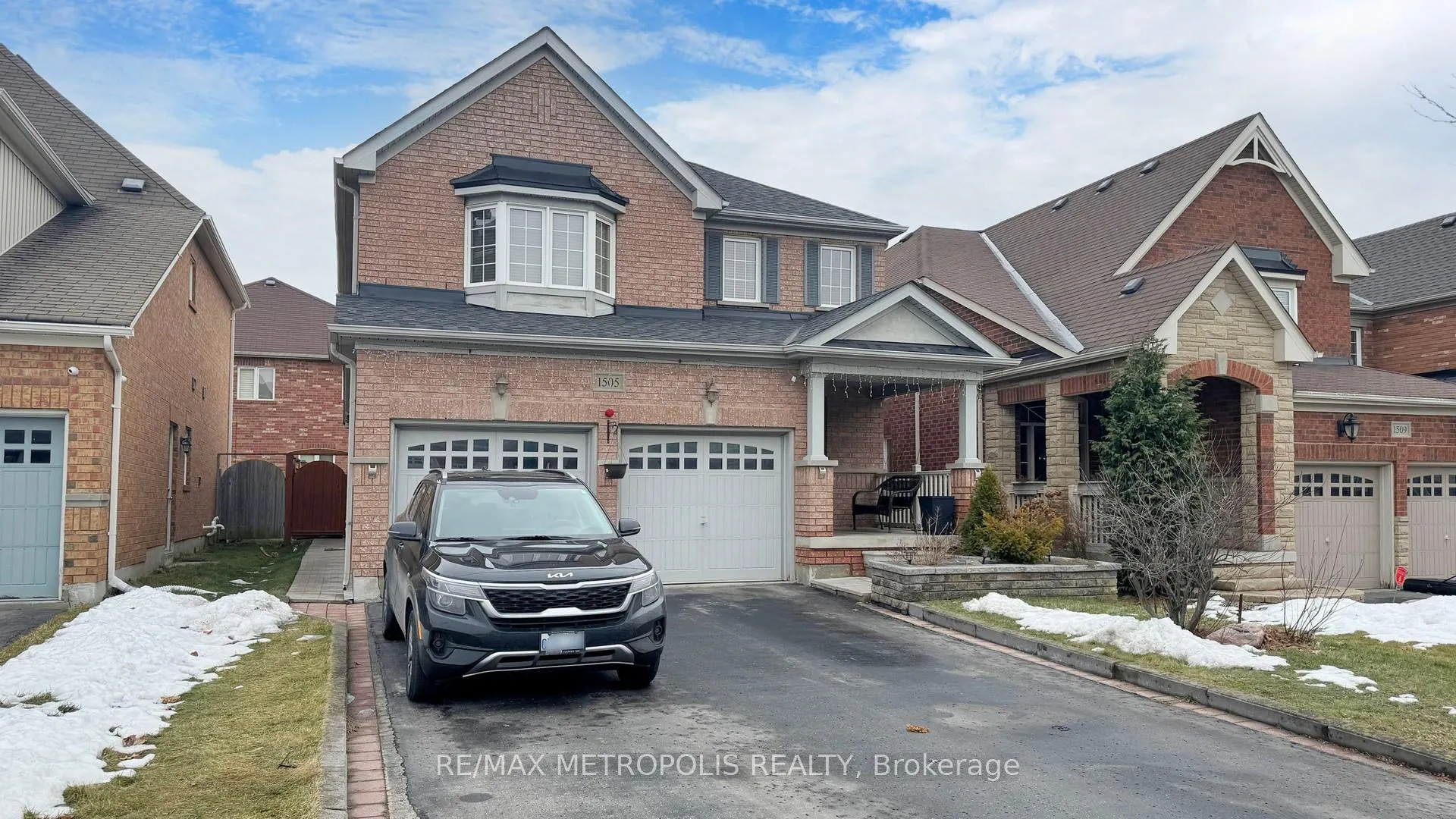 Photo 6 of Unit Upper, 1505 Pennel Drive, Oshawa, Taunton — HOMEH