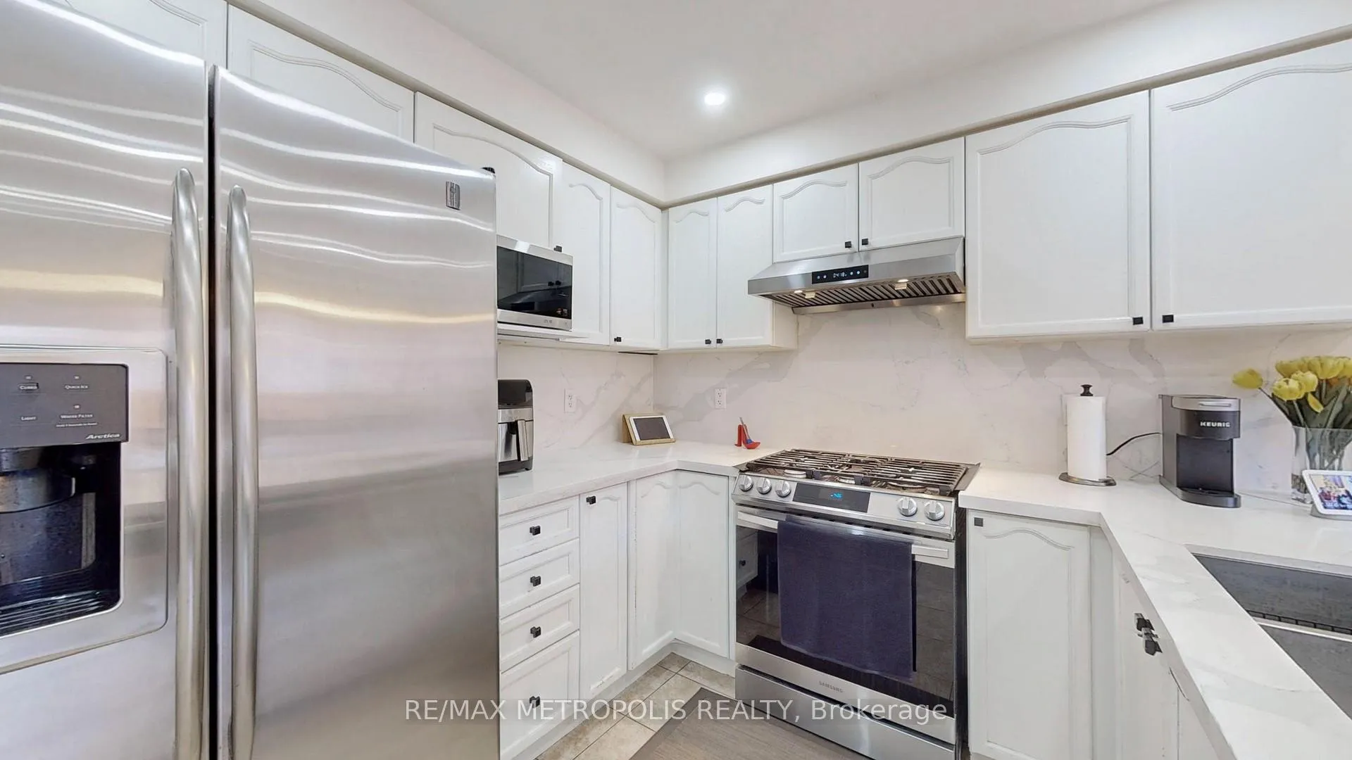 Photo 19 of Unit Upper, 1505 Pennel Drive, Oshawa, Taunton — HOMEH