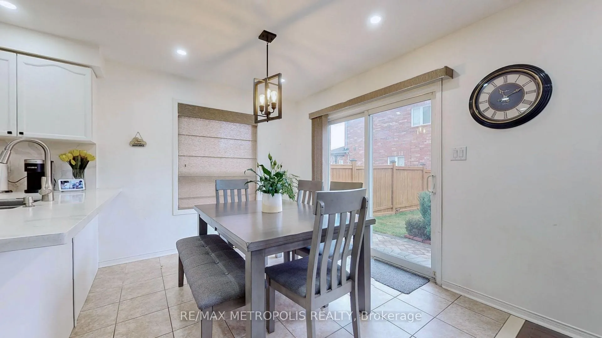 Photo 22 of Unit Upper, 1505 Pennel Drive, Oshawa, Taunton — HOMEH