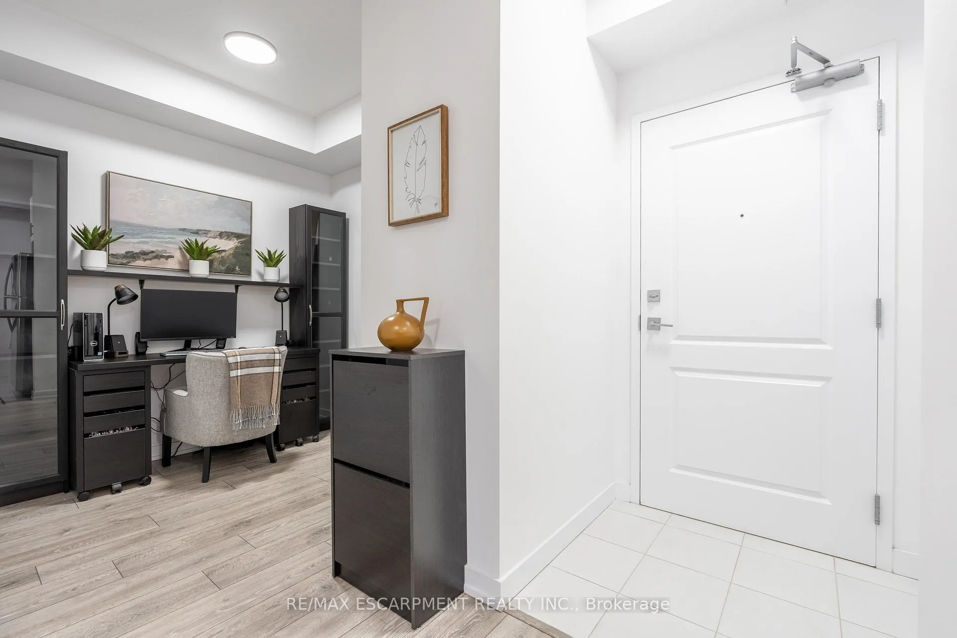 Photo 10 of Unit 509, 125 Shoreview Place E, Hamilton, Stoney Creek — HOMEH
