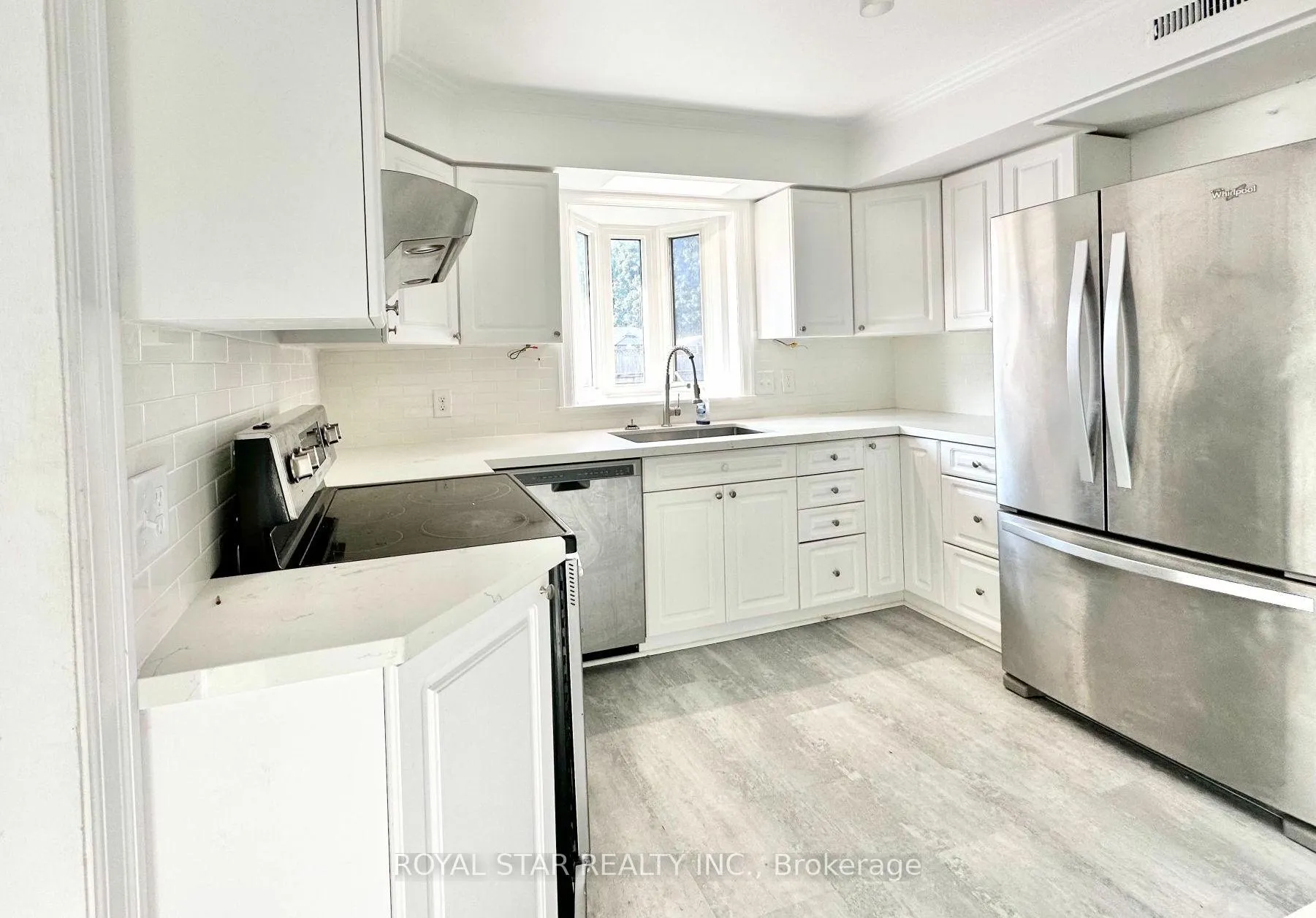 Photo 5 of Unit Main, 243 Wilson Road S, Oshawa, Donevan — HOMEH